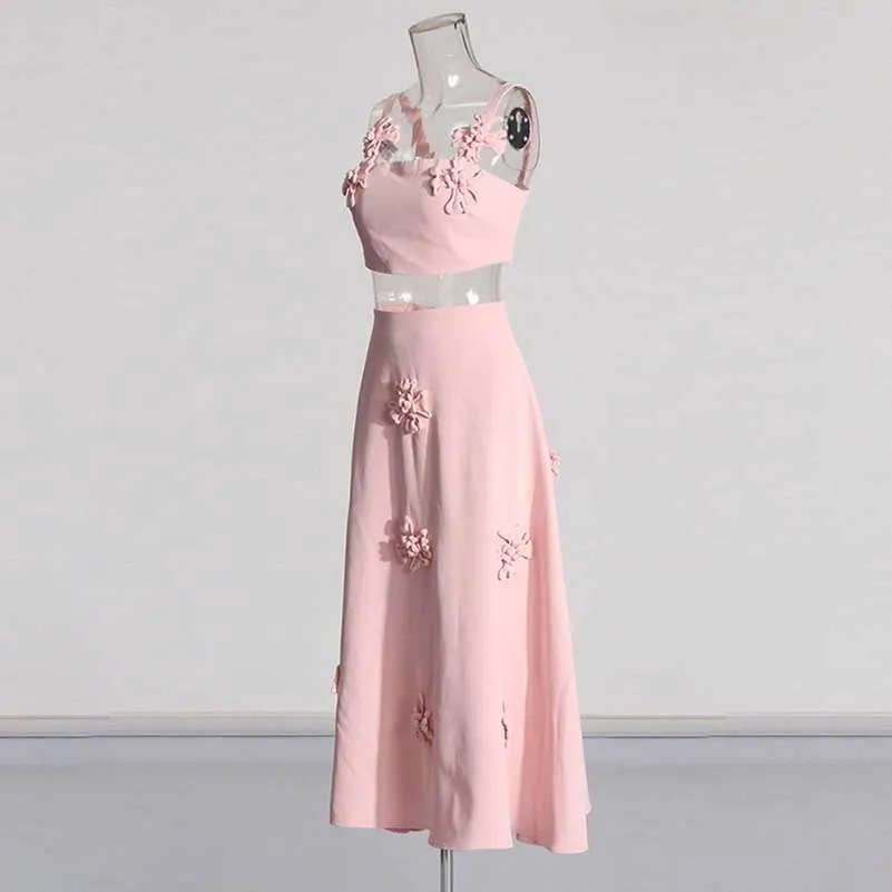 2-Piece Rose Bra-Top and Flare Skirt Set Pleated Skirt Suit