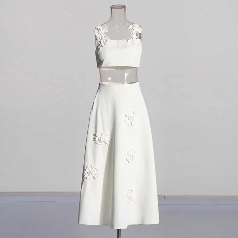 2-Piece Rose Bra-Top and Flare Skirt Set Pleated Skirt Suit