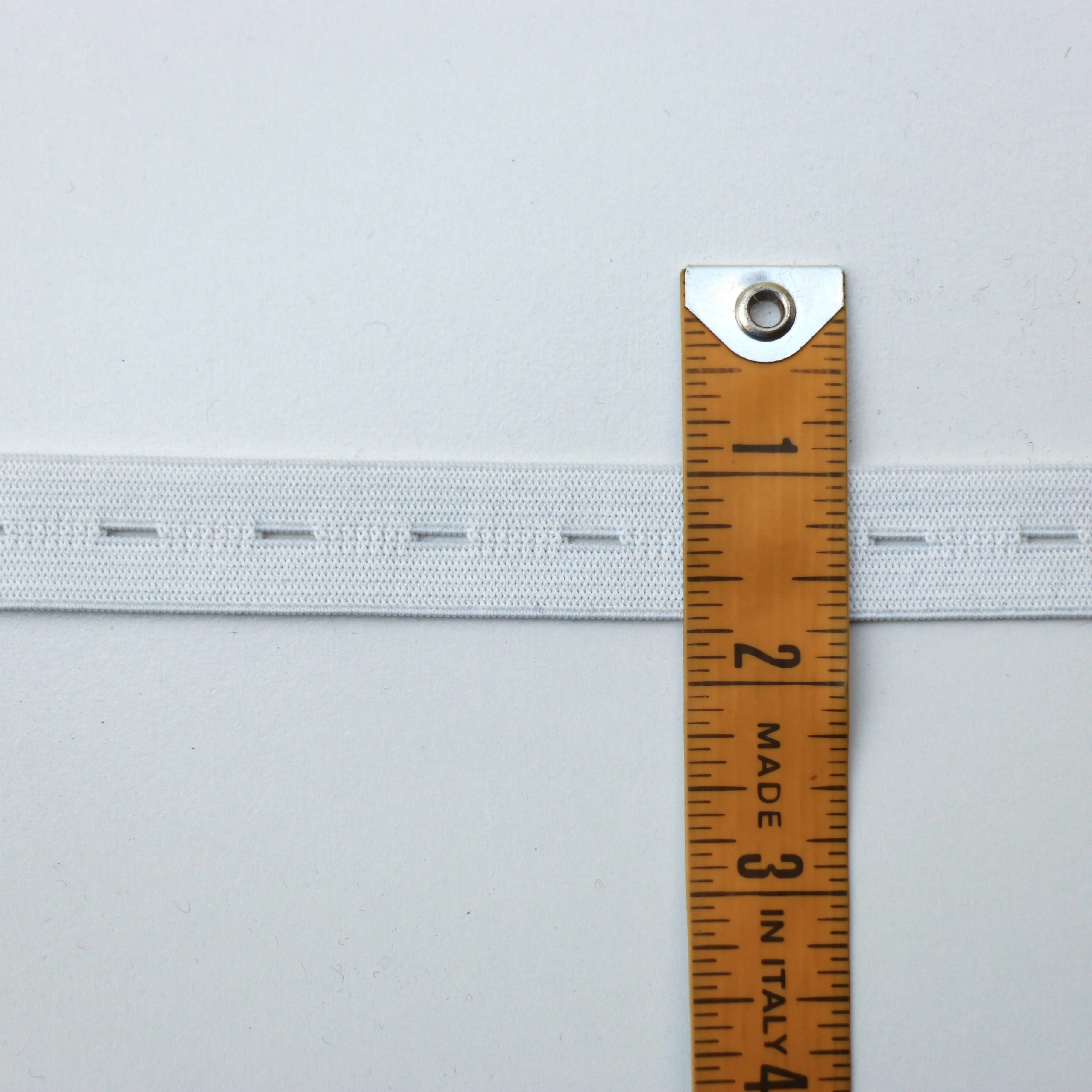 2.5cm (25mm) Buttonhole Elastic