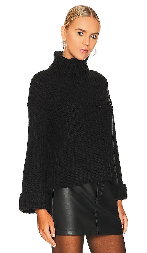 525 Chunky Turtleneck Shaker Pullover in Black