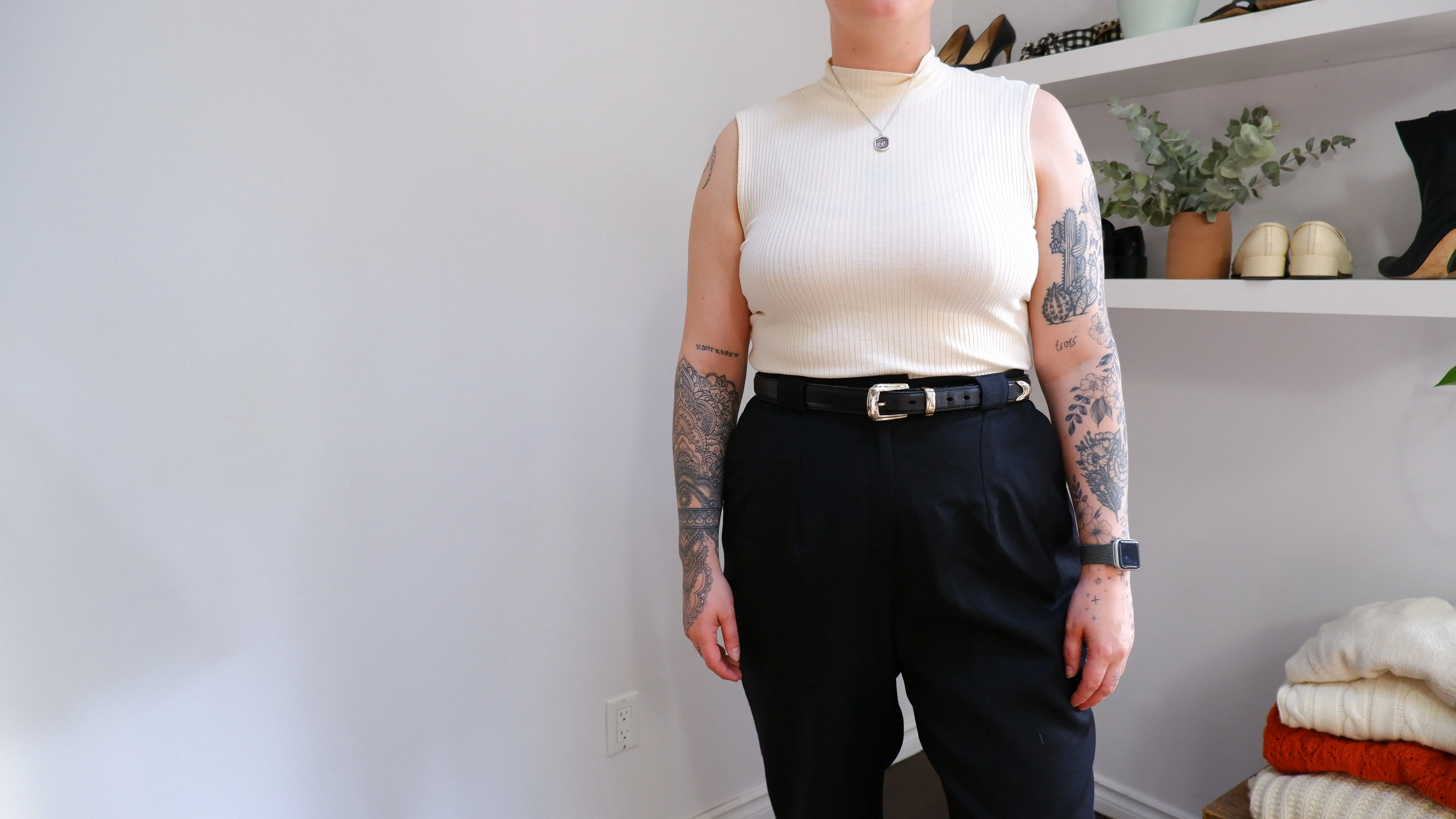 90s Black Pleated High Rise Wool Trousers - 10/12