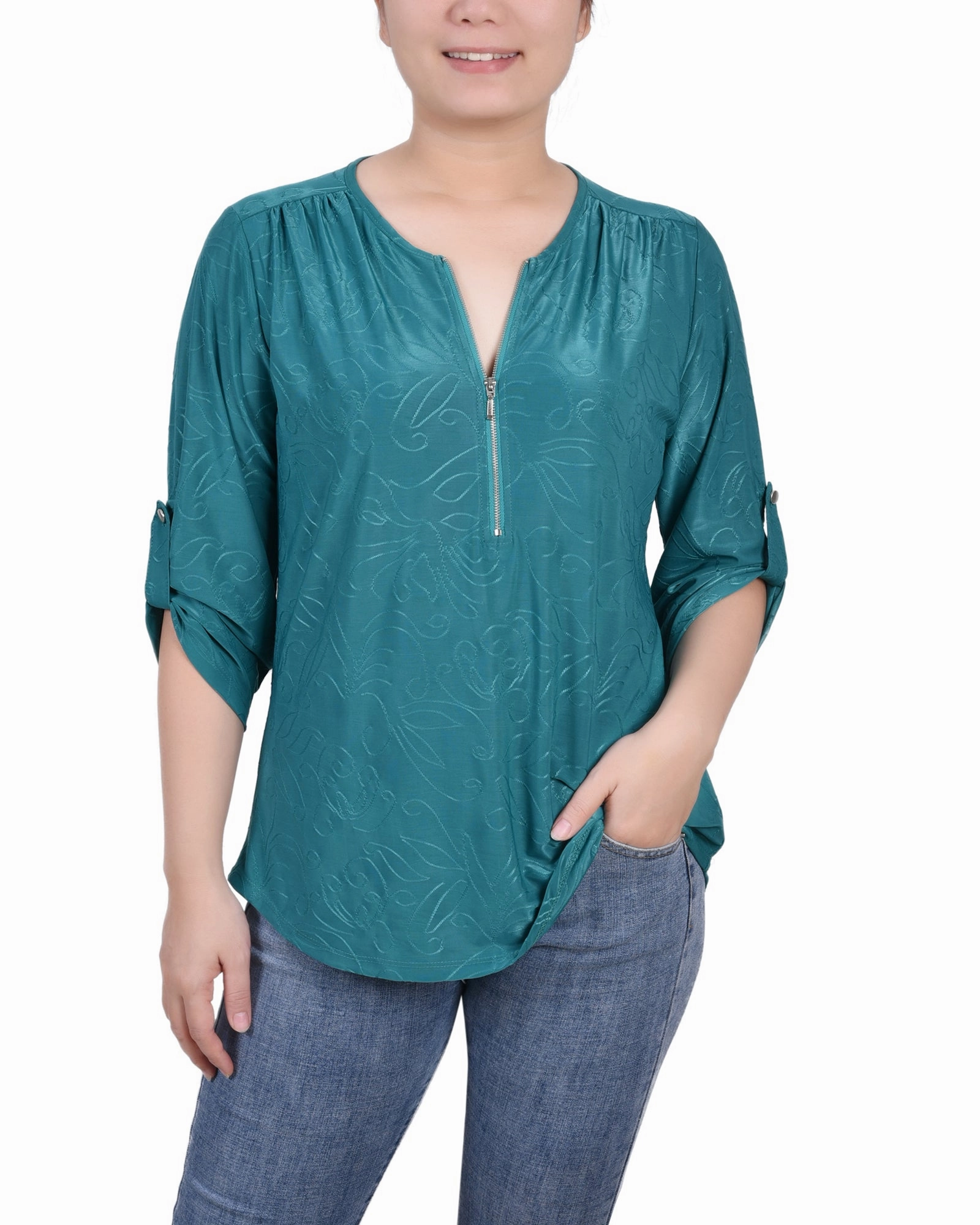 Non Restrictive Armhole Cut 3/4 Roll Tab Zip Front Jacquard Knit Top