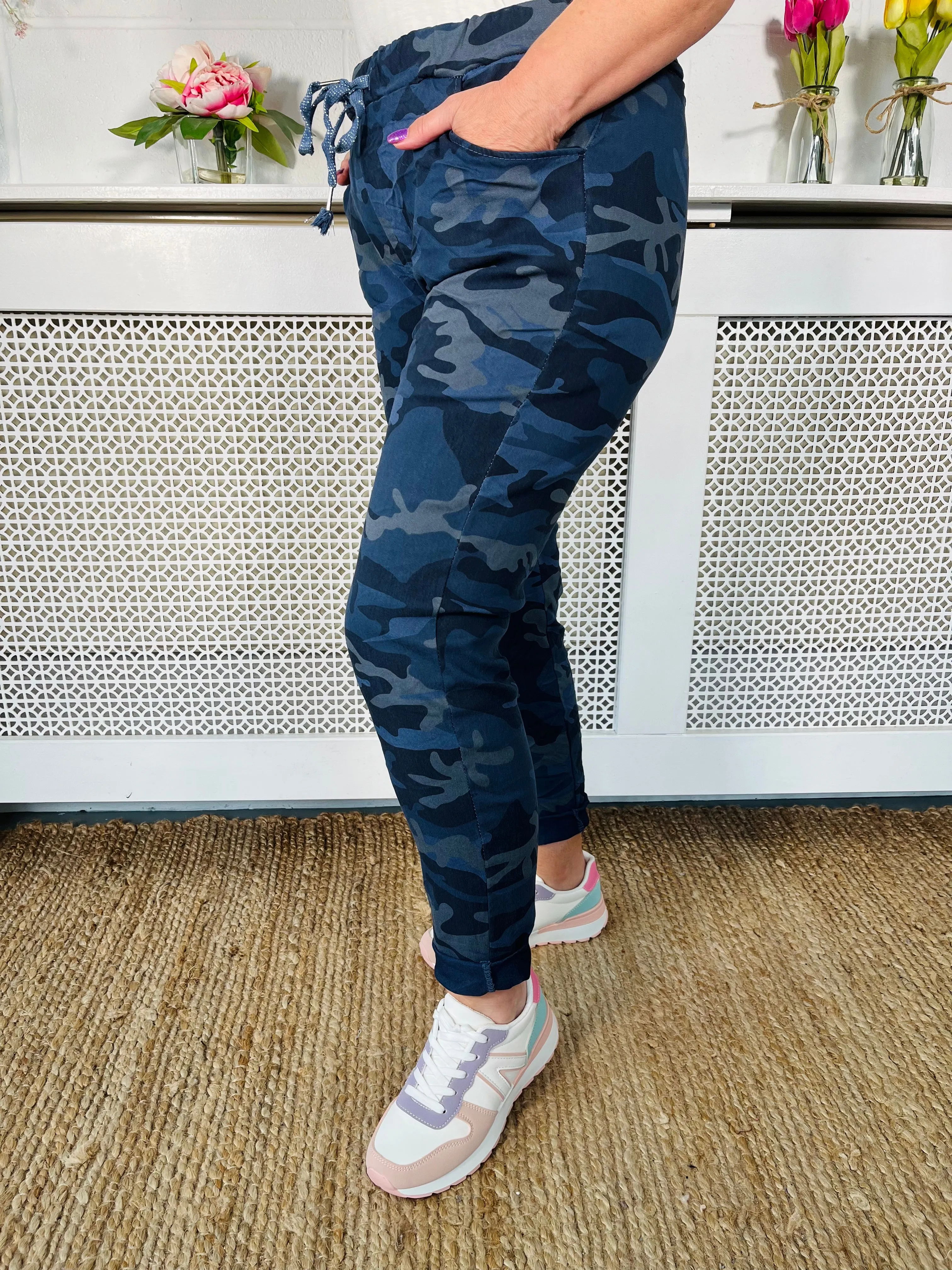 Alessa Camo  magic Trousers - Midnight Blue