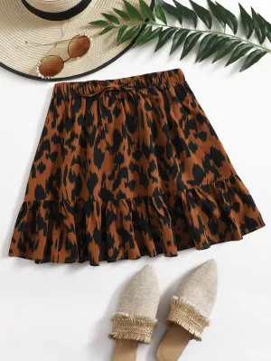 All Over Print Ruffle Hem Short Plus Size Skirt