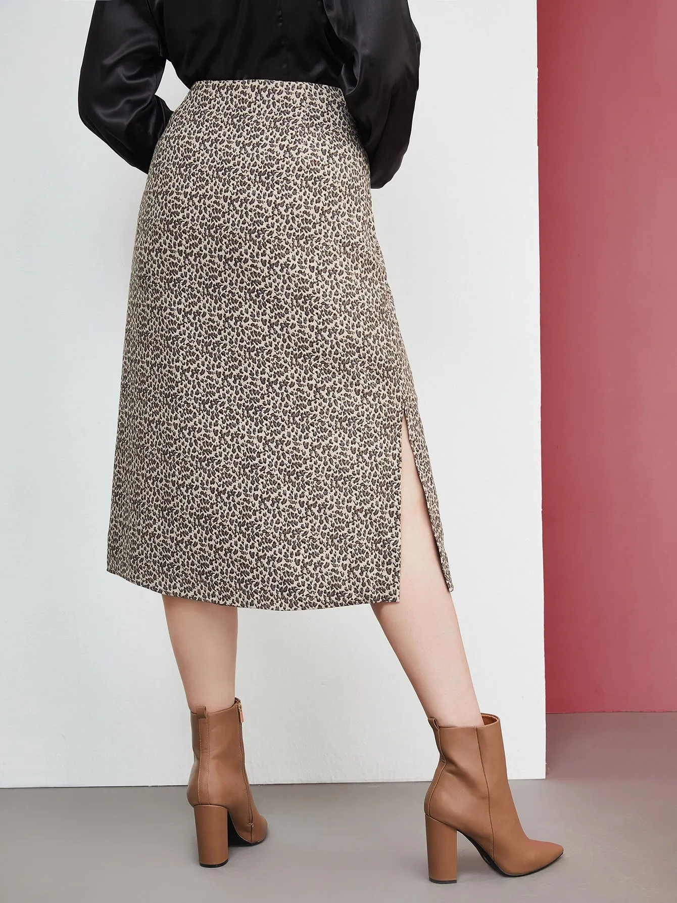All Over Print Split Midi Plus Size Skirt