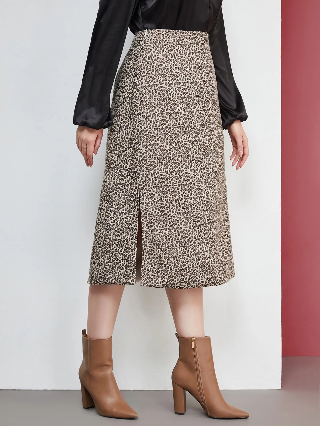 All Over Print Split Midi Plus Size Skirt