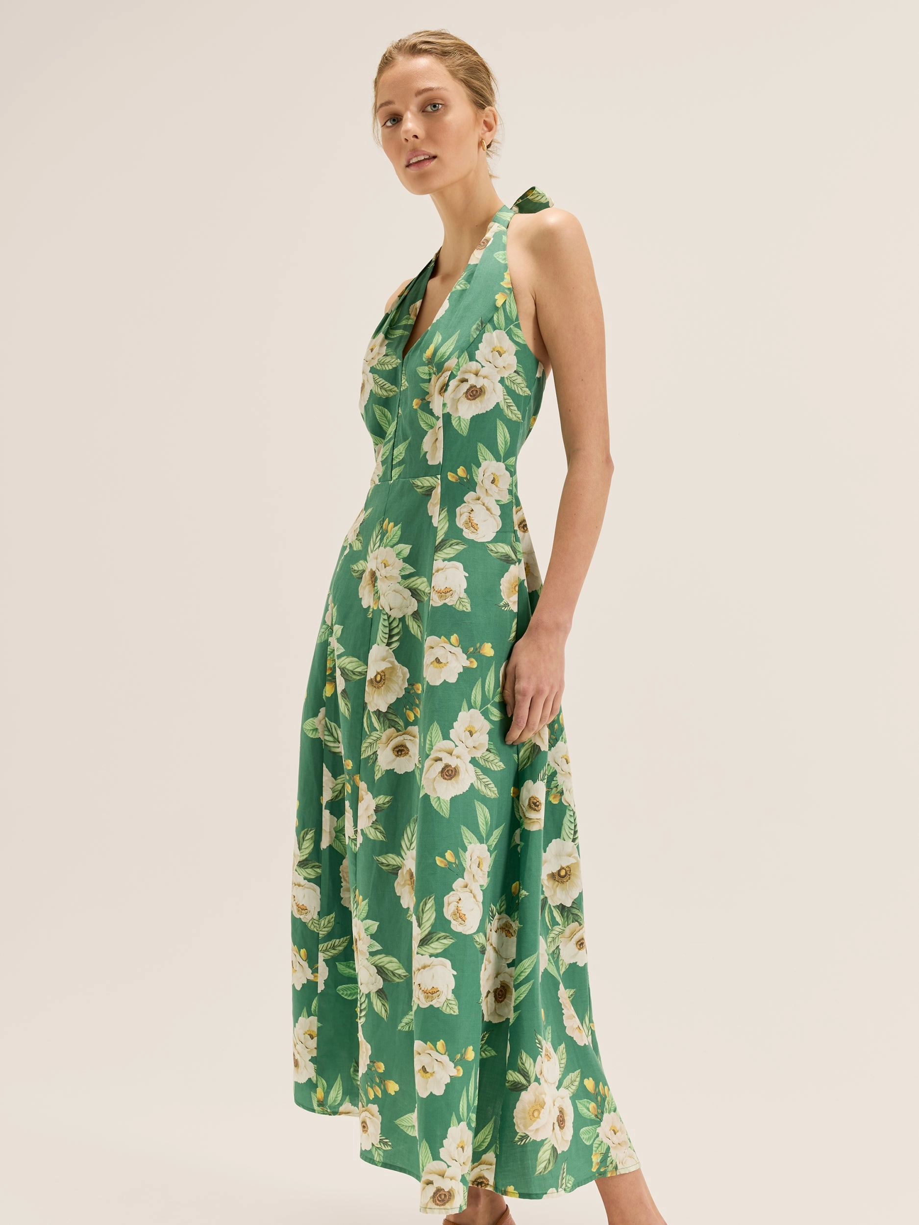 Red-Carpet Magic Day Peony Halter Dress