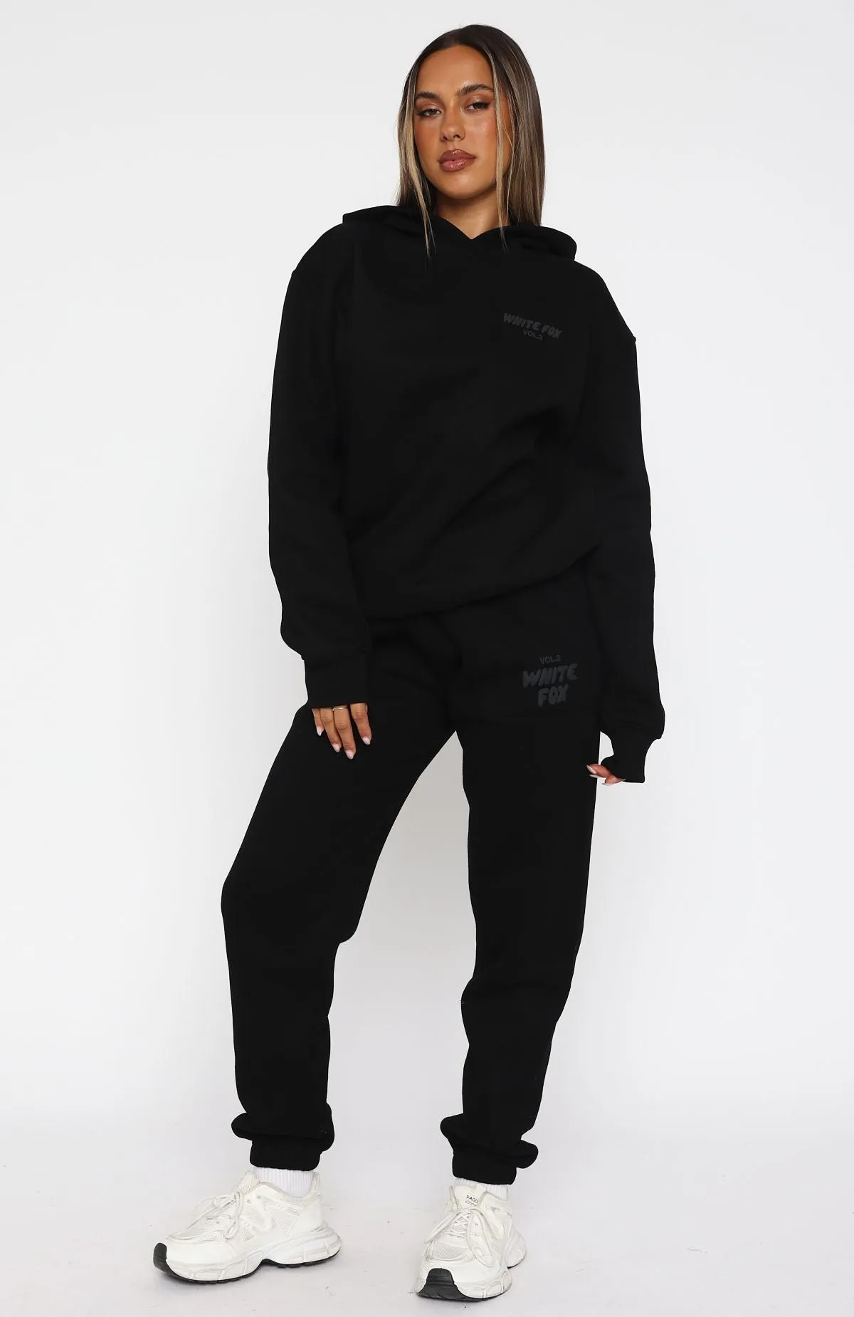 FadeResistant Offstage Hoodie Onyx