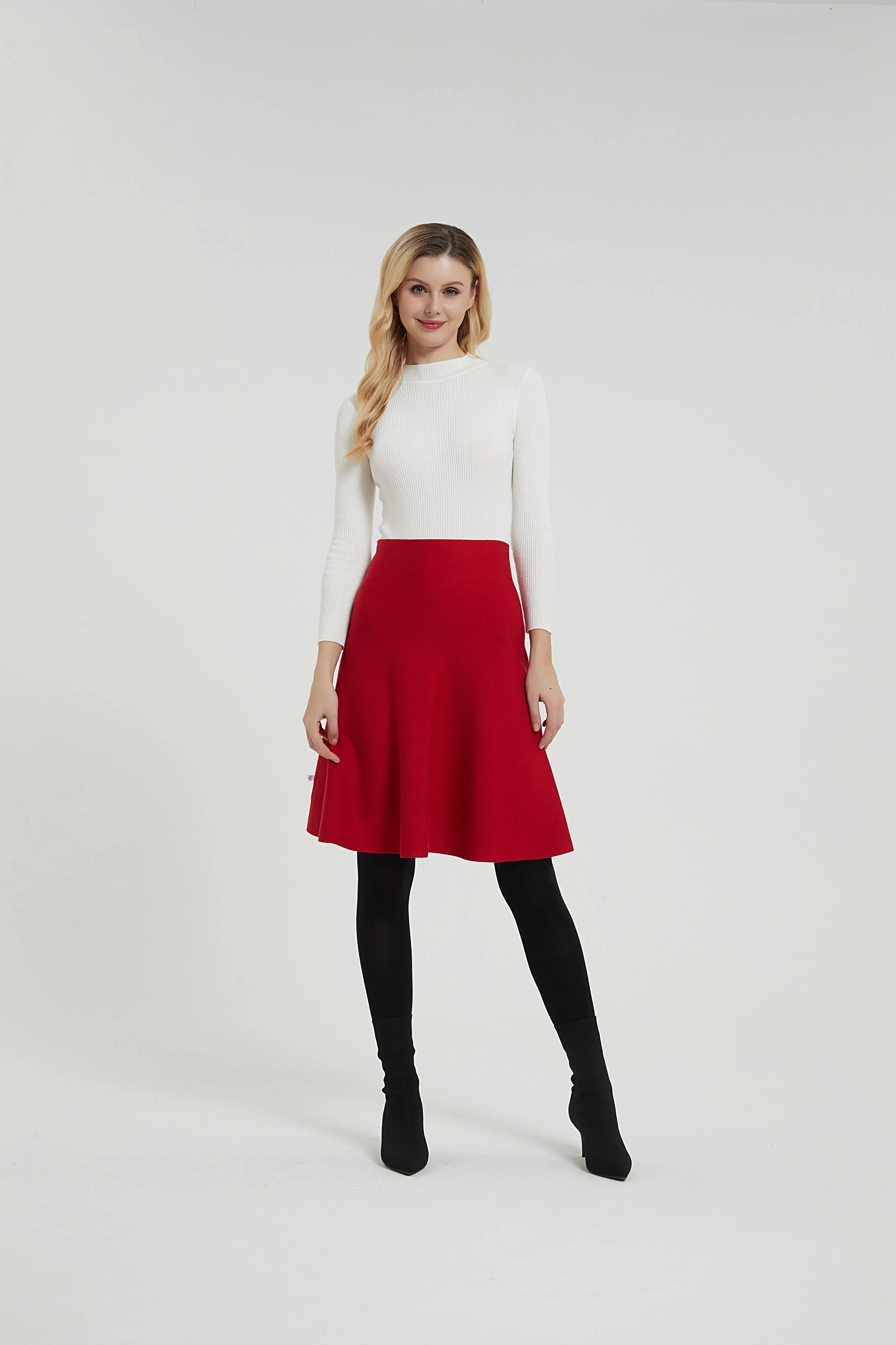 Boutique Exclusive AMAZING  MM SKIRT - YEAR ROUND RED