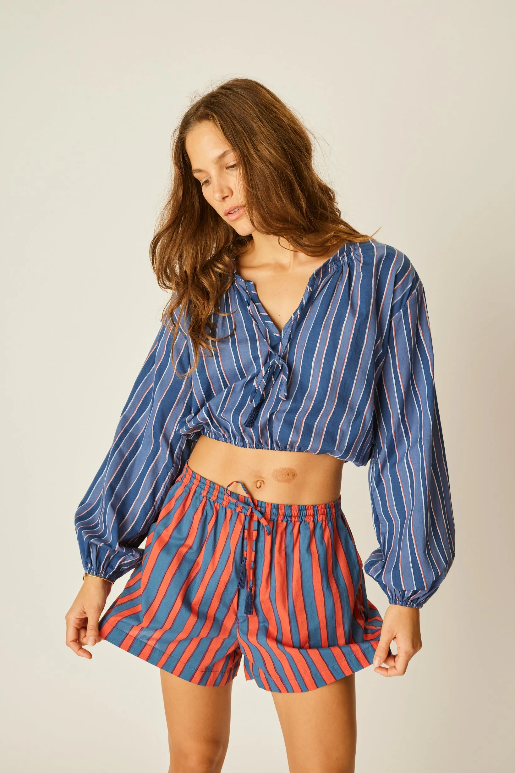 AMELIA TOP Four Way Stretch Material