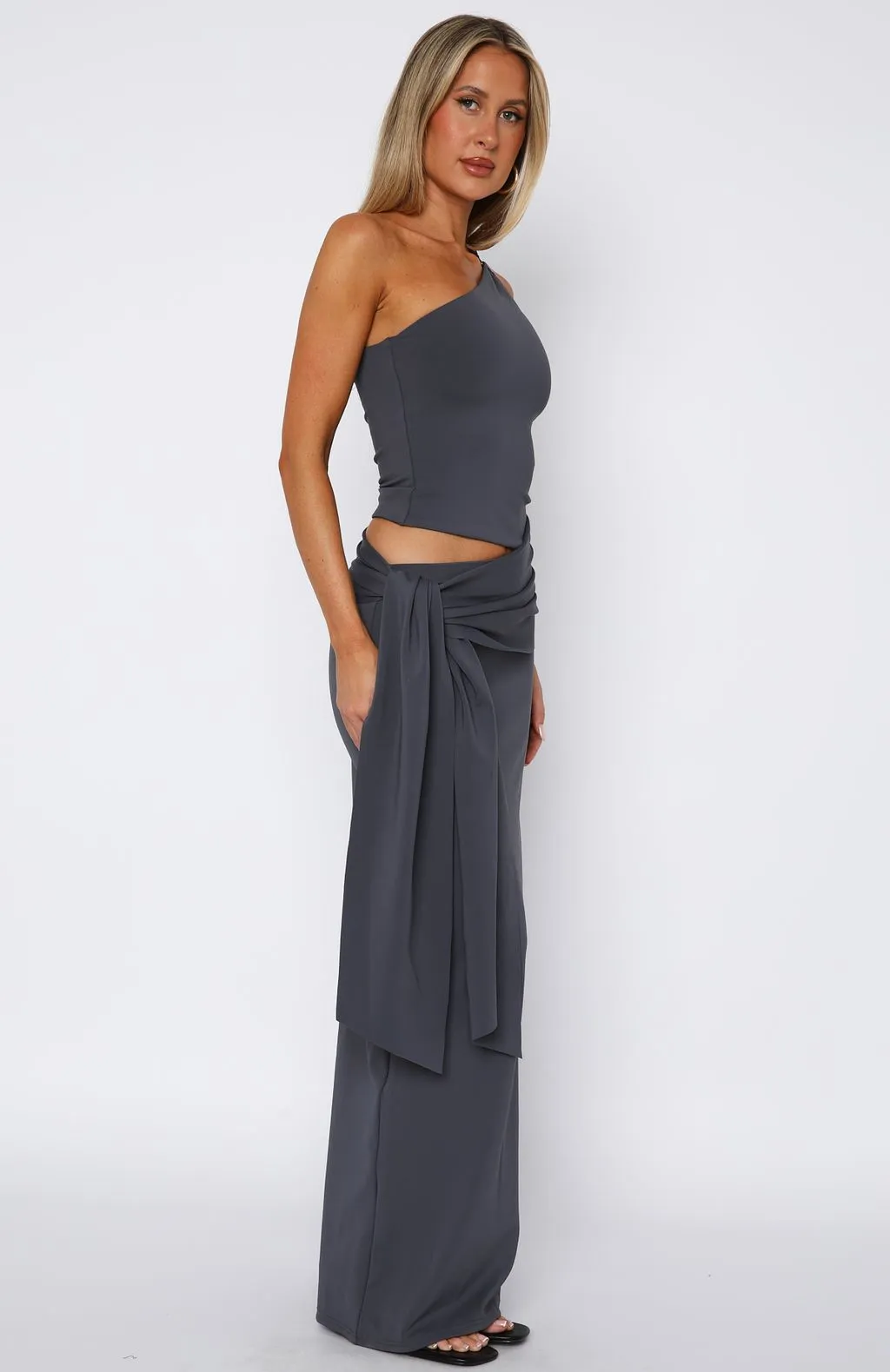 Light Fabric Multi Directional Mobility Feel It Now Maxi Dress Charcoal