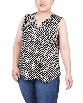 AdvancedAirflowChannels AbrasionResistant Surface Plus Size Sleeveless Knit Y Neck Top