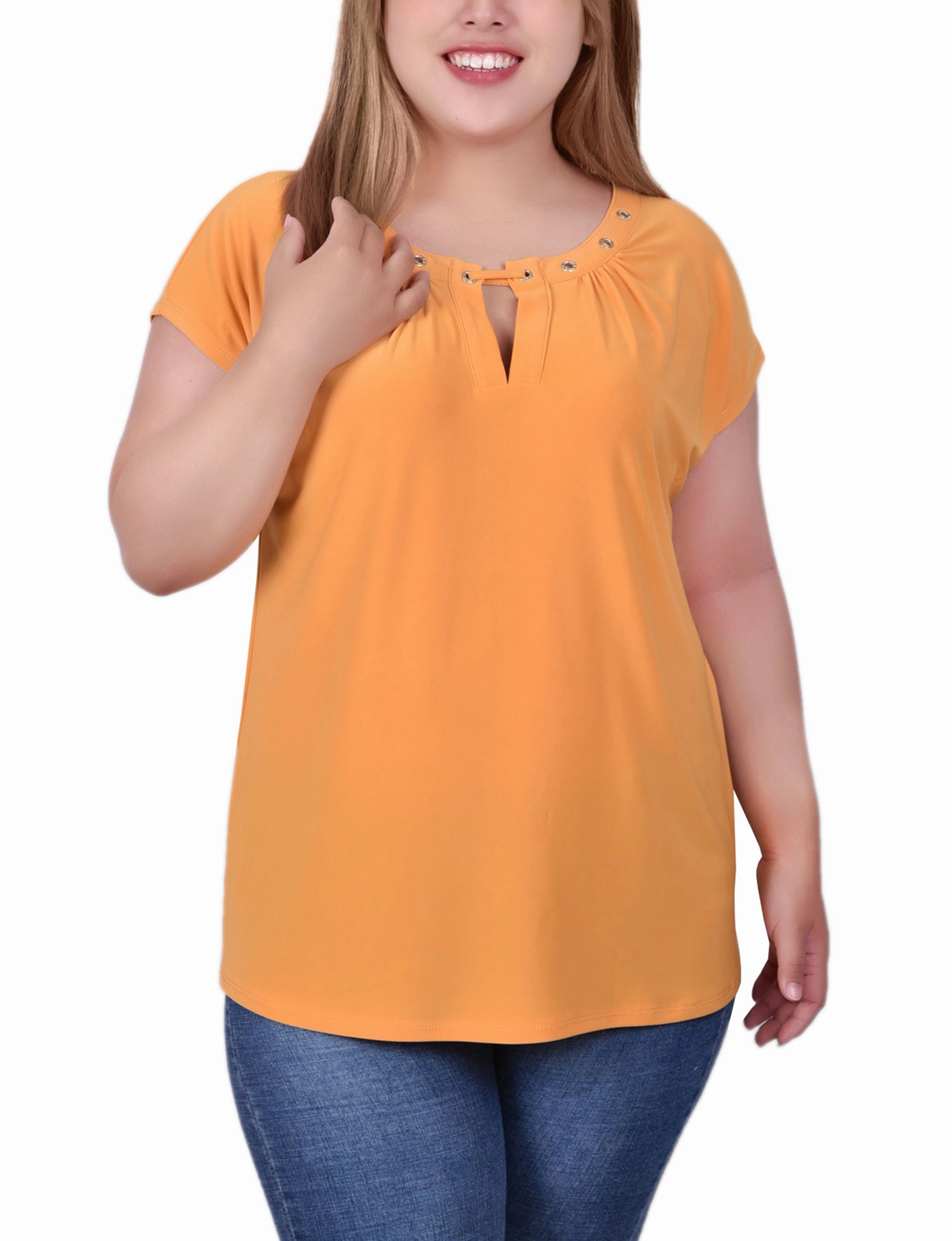 LongWearingComfort Plus Size Short Sleeve Grommet Top With Keyhole