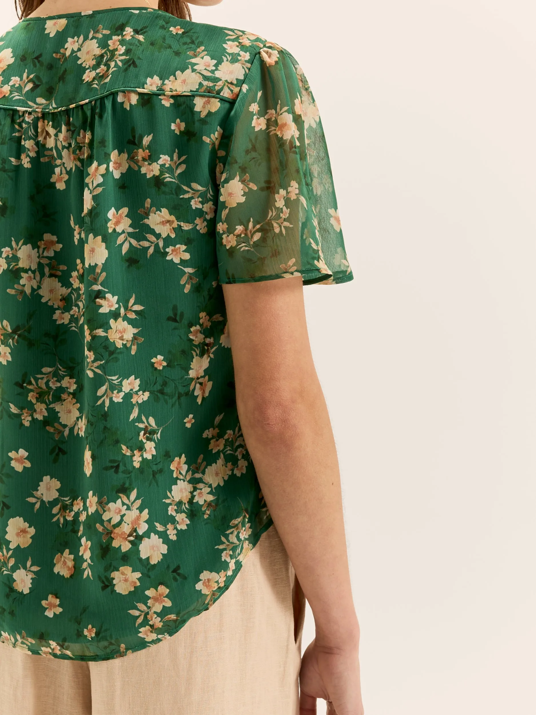 HeatPressedLogos Meadows Floral Top