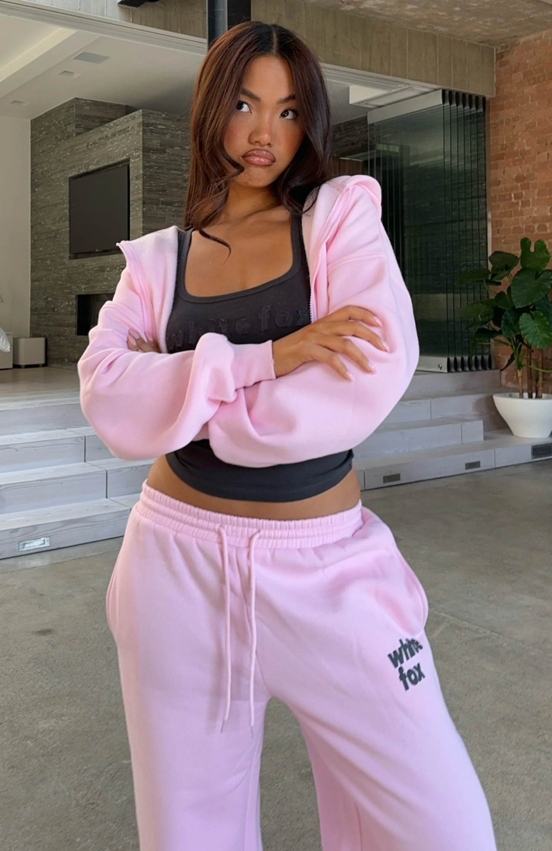 OdorResistant Fiber Off Duty Look From The Archives Charli Cropped Zip Front Hoodie Pink