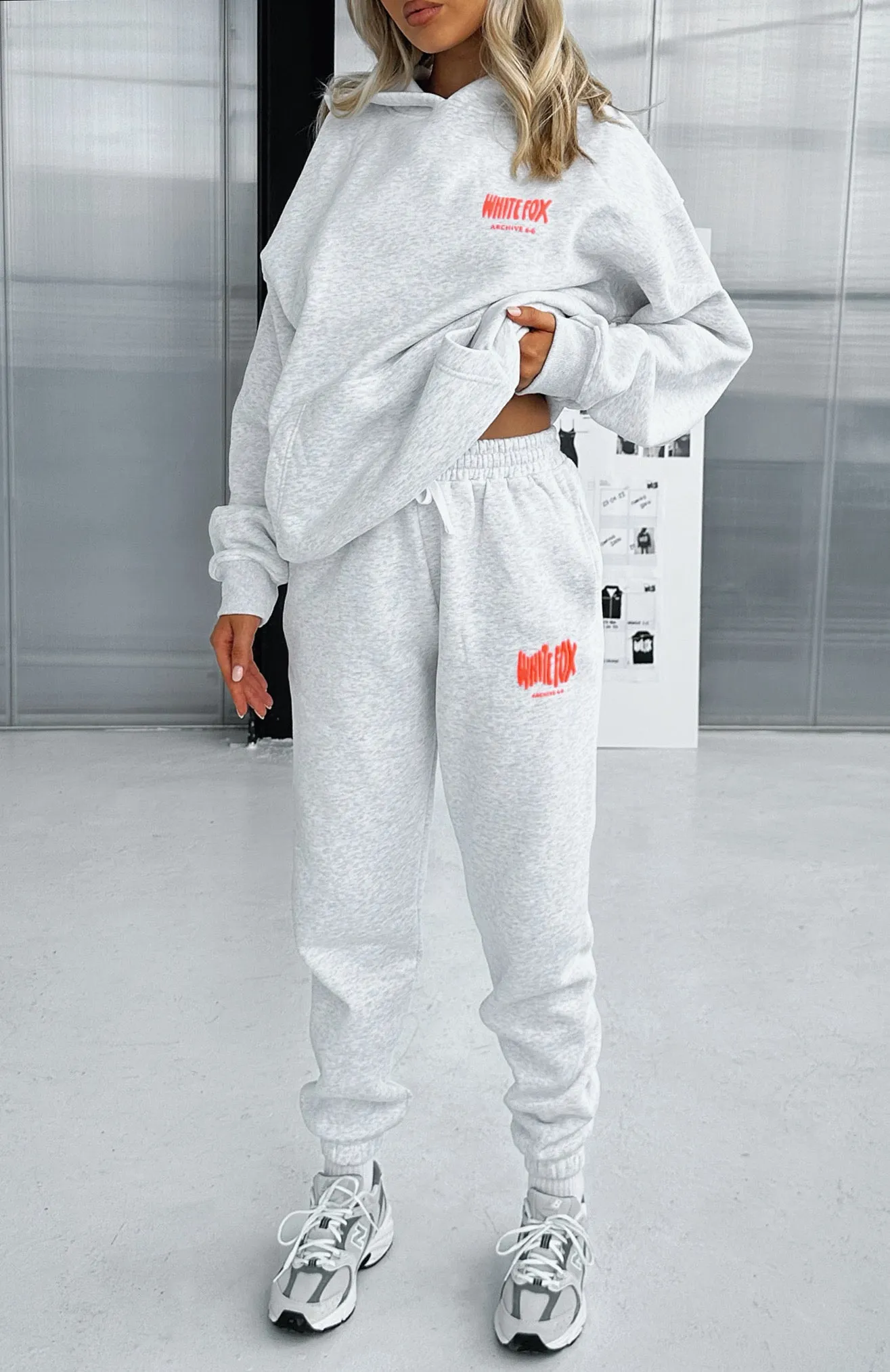Archive 6.0 Sweatpants Cloudburst Essential Outfit