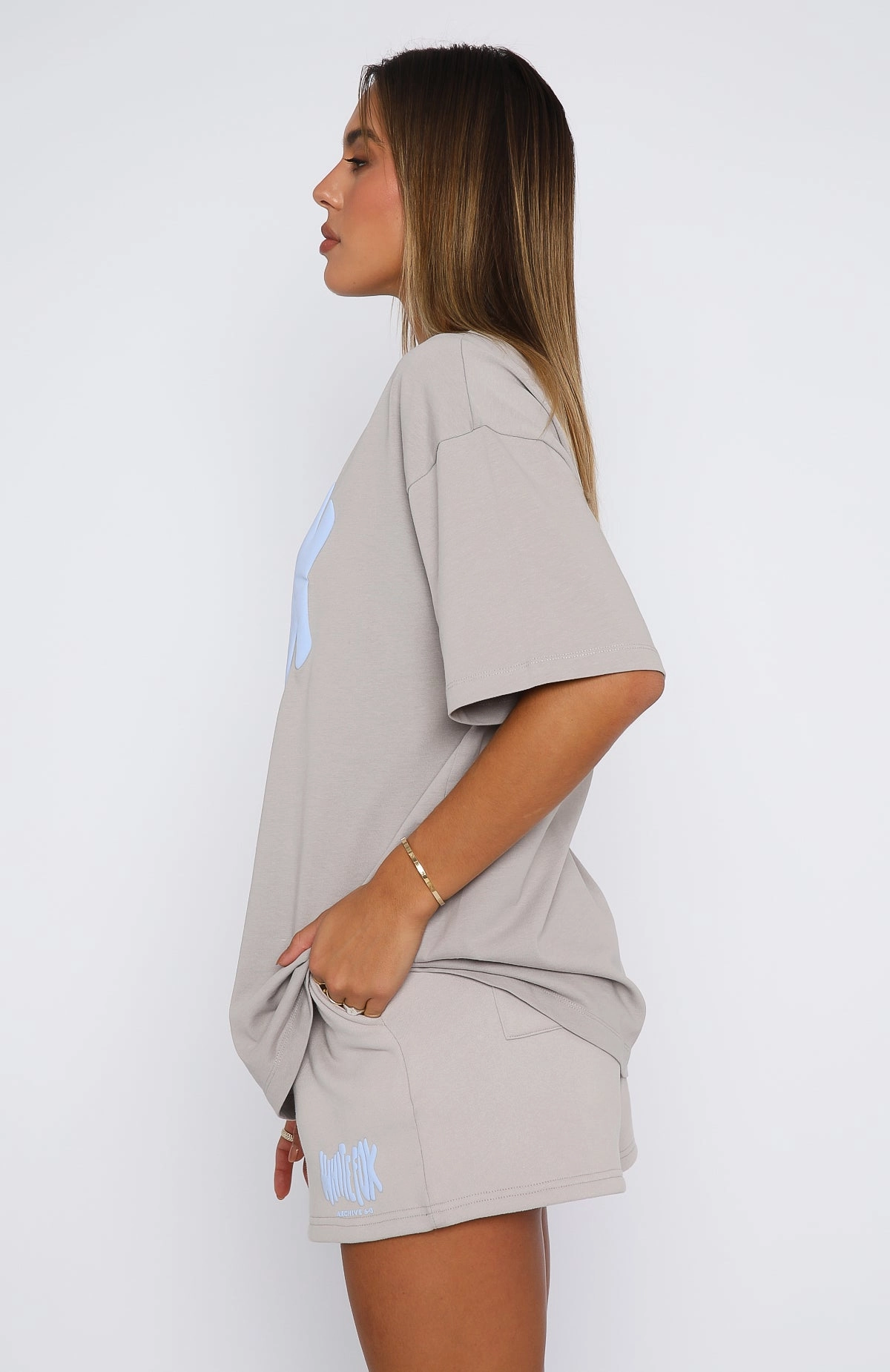 OdorResistant Finish Chic Warmth Archive 6.0 Oversized Tee Dove
