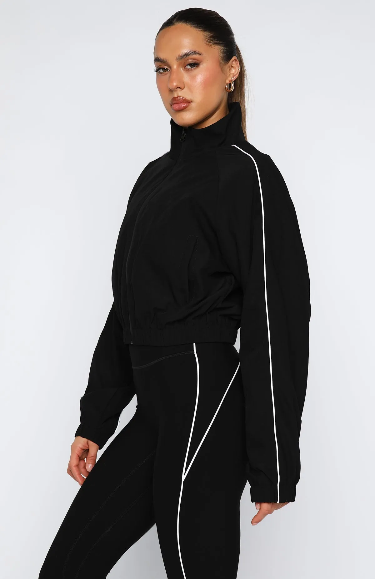 Victory Jacket Black/White FlexibleRibbedTrims