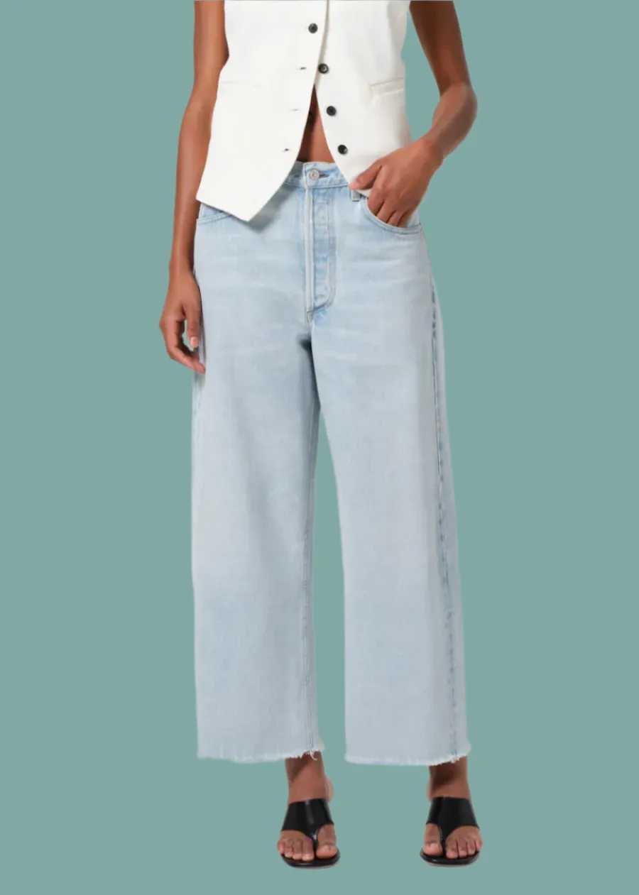 Body-Hugging Fit Ayla Raw Hem Crop - Sailor