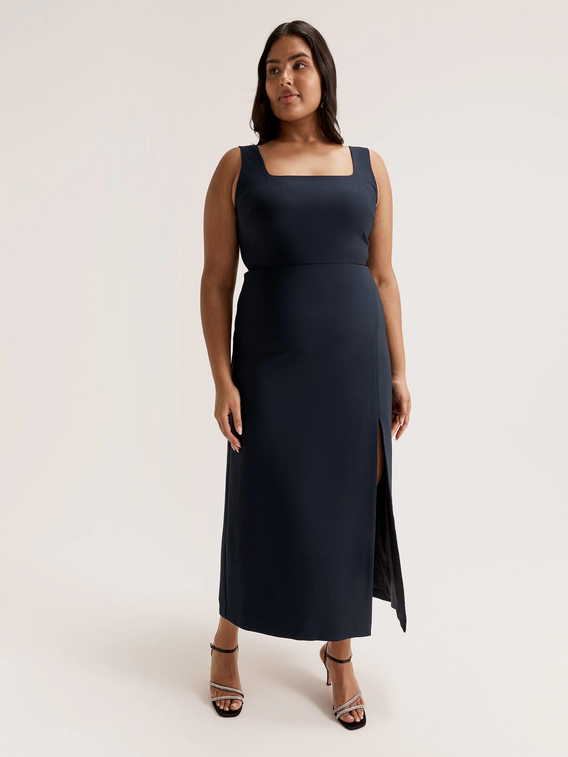 Barcelona Maxi Dress Tailored Fit