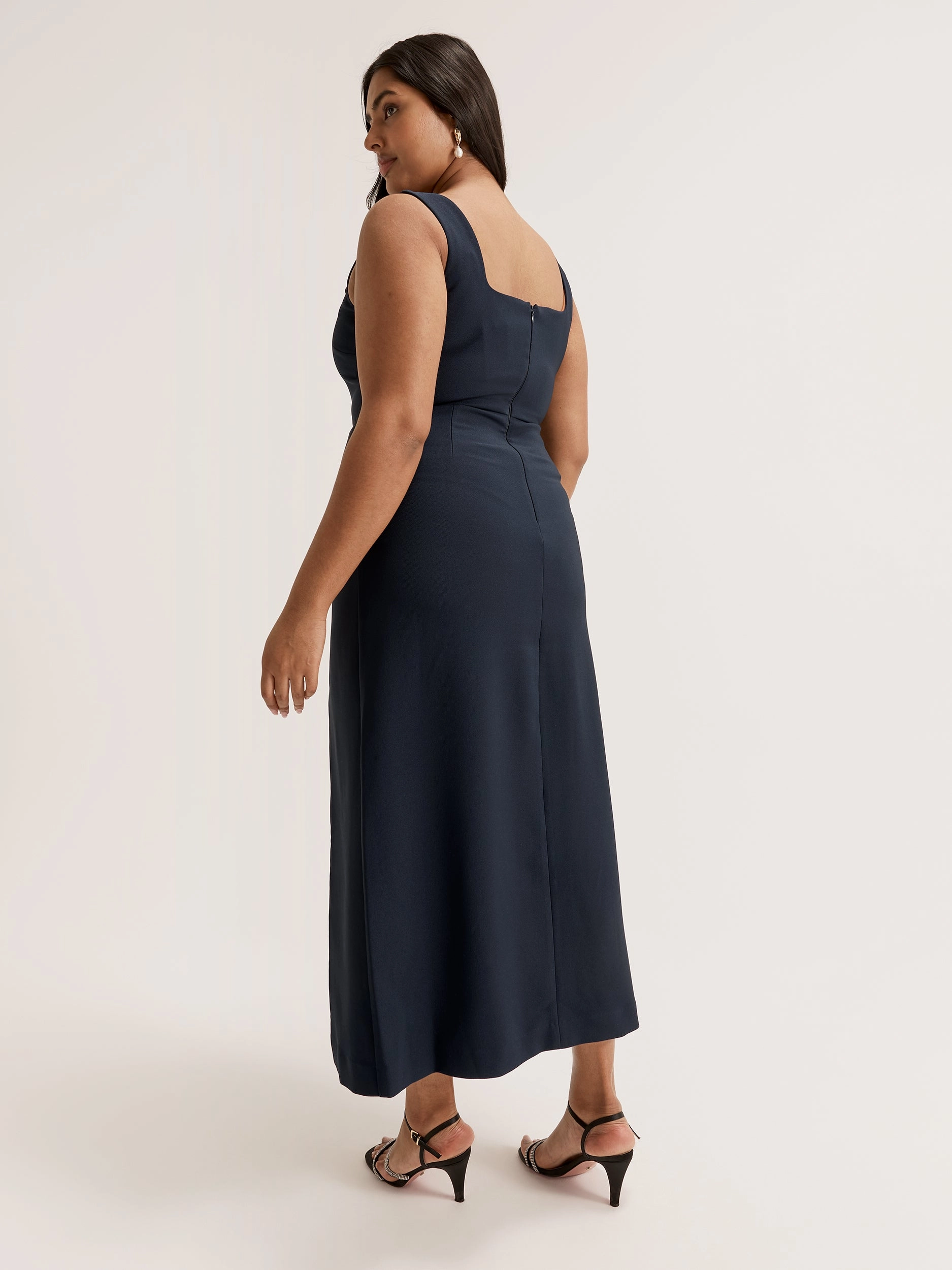Barcelona Maxi Dress Layer Light Sleek Feel