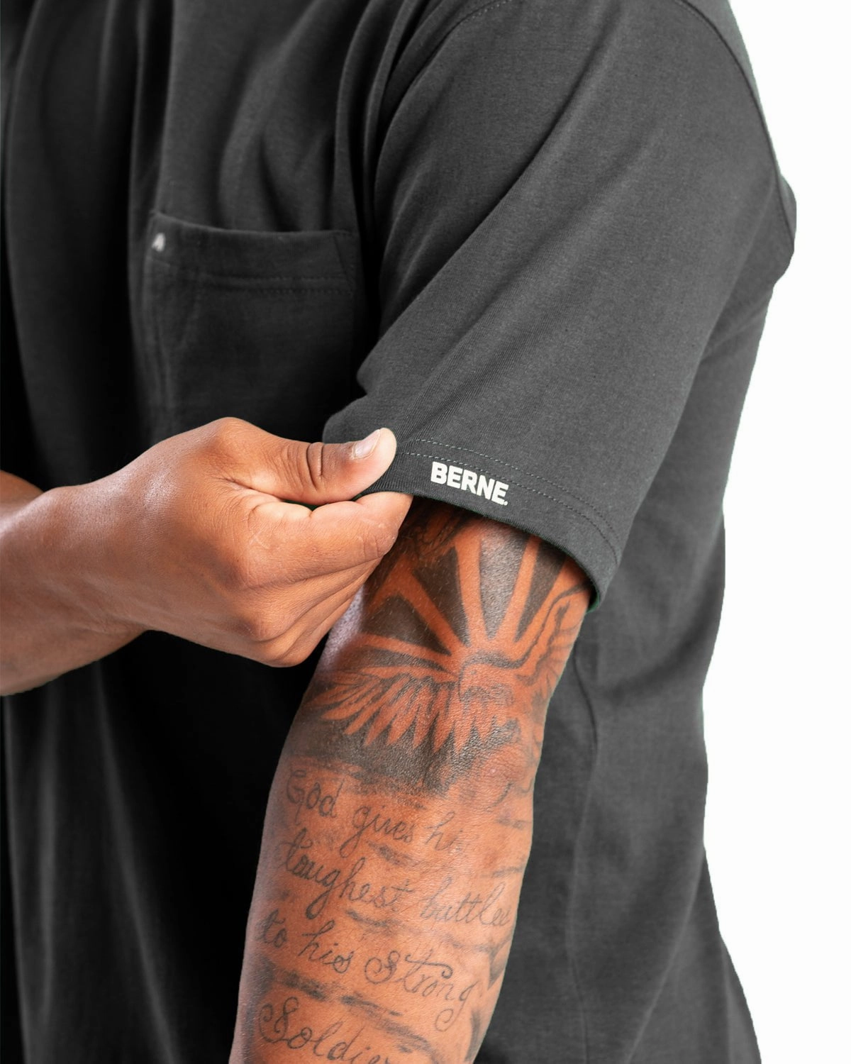 Essential Wardrobe Berne Mens Highland Heavyweight Pocket Black 100% Cotton S/S T-Shirt