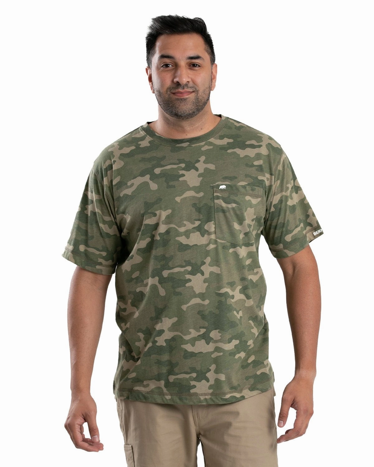 StretchComfortWeave Seam Free Shoulders Berne Mens Performance Pocket Tee Forest Camo Cotton Blend S/S T-Shirt