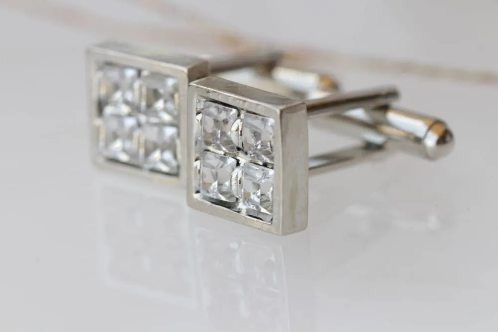 BLACK CUFFLINKS