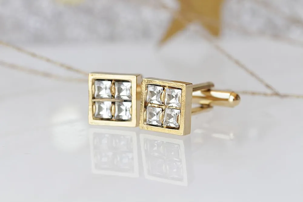 BLACK CUFFLINKS