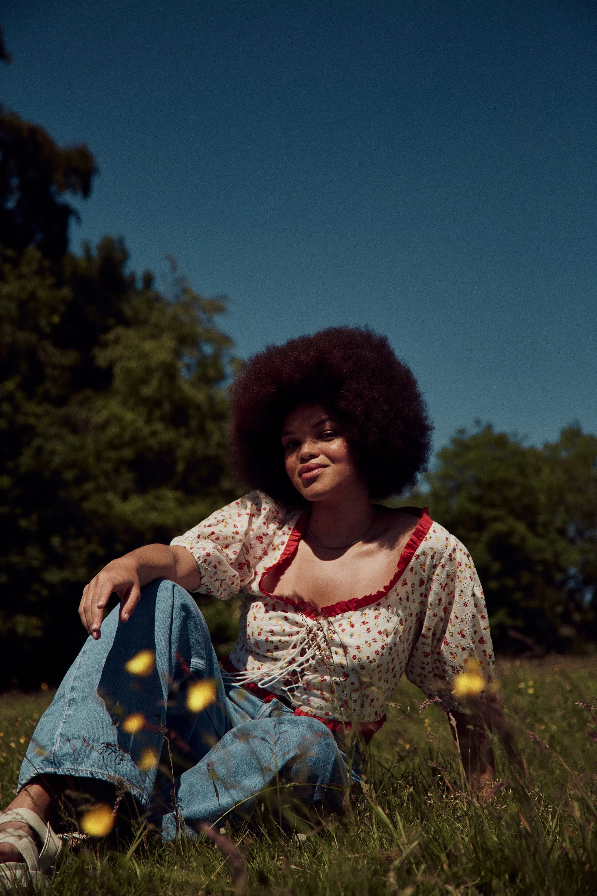 DoubleLayeredCollar Blossom Broderie Corset Top - Curve