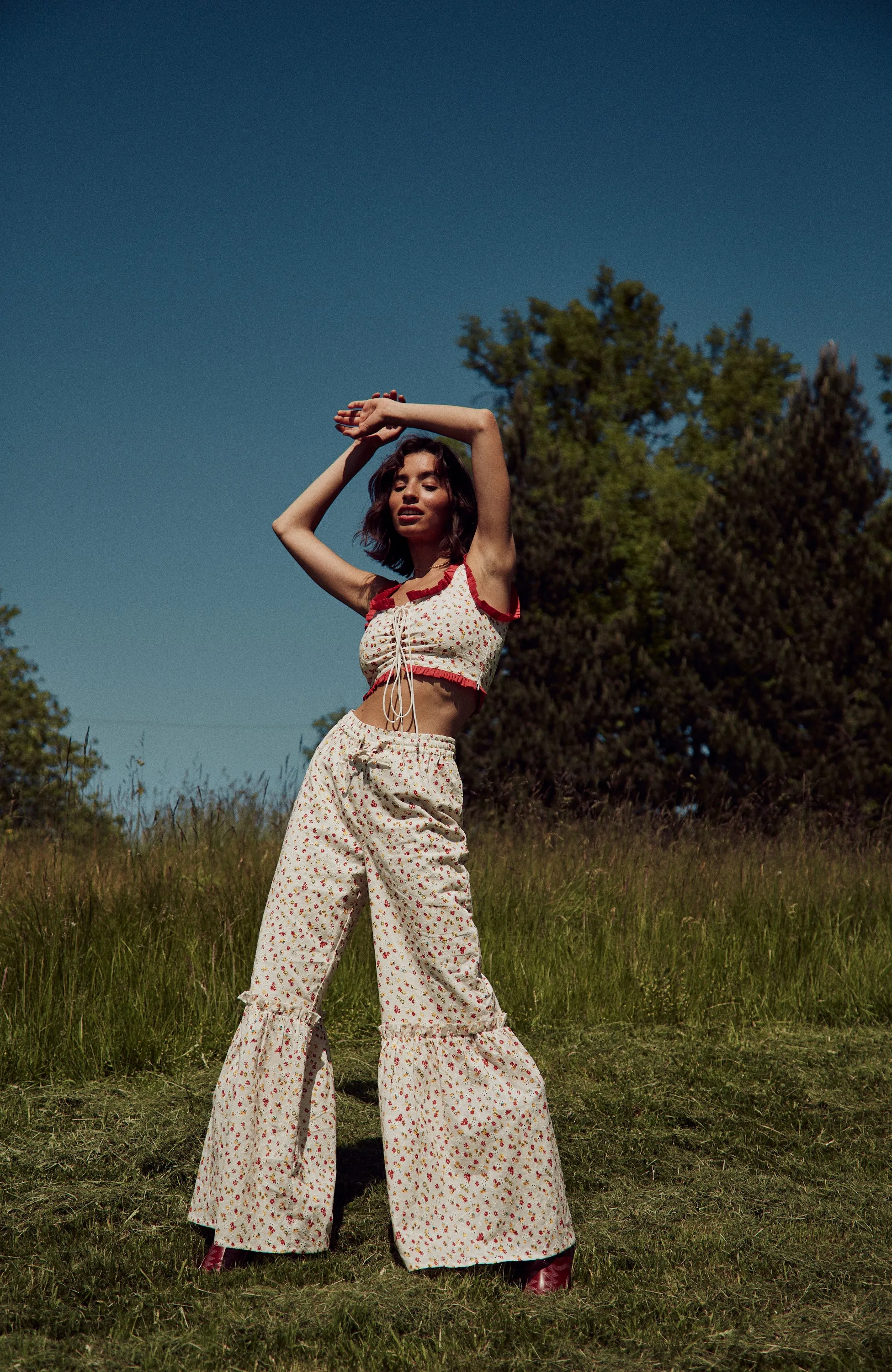 Casual Tank Blossom Broderie Trousers - White