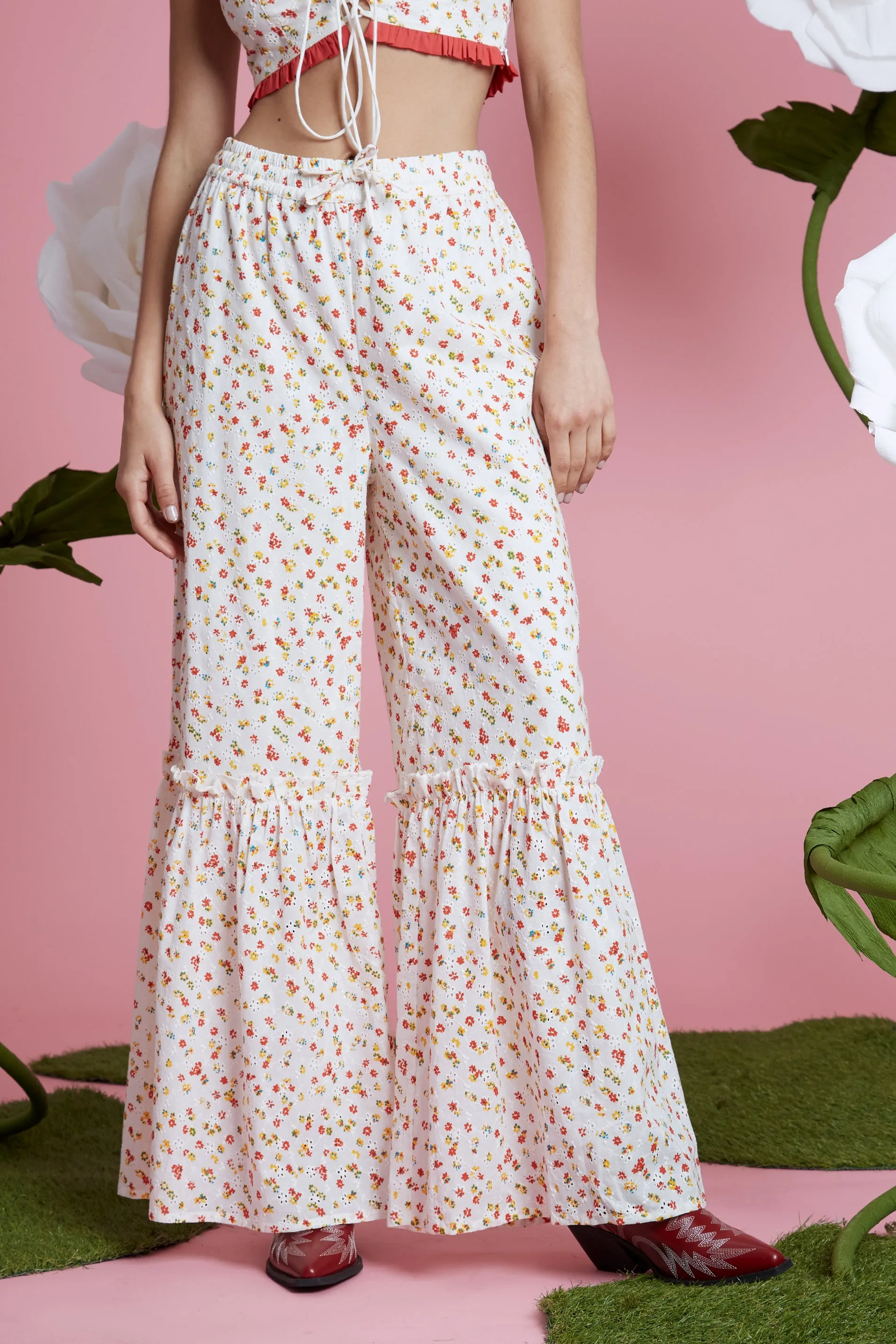 Blossom Broderie Trousers - White SolarReflectiveFinish Hypoallergenic Fiber