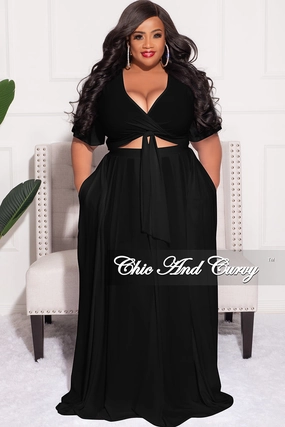 Formal Look Multi Panel Construction Final Sale Plus Size 2pc Skirt Set in Black