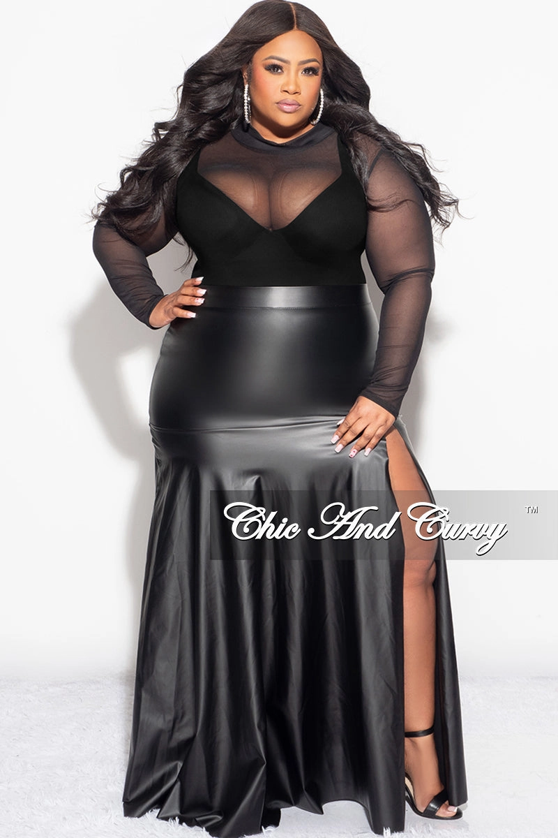 Minimal Bulk Final Sale Plus Size Faux Leather Maxi Skirt with Front High Slit in Black