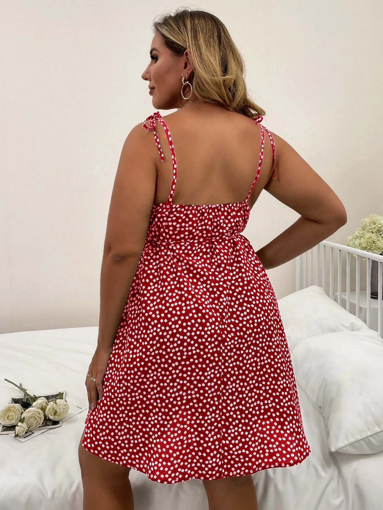 Boho Ditsy Floral Knot Sleeveless Spaghetti Strap Flared High Waist Short Plus Dress