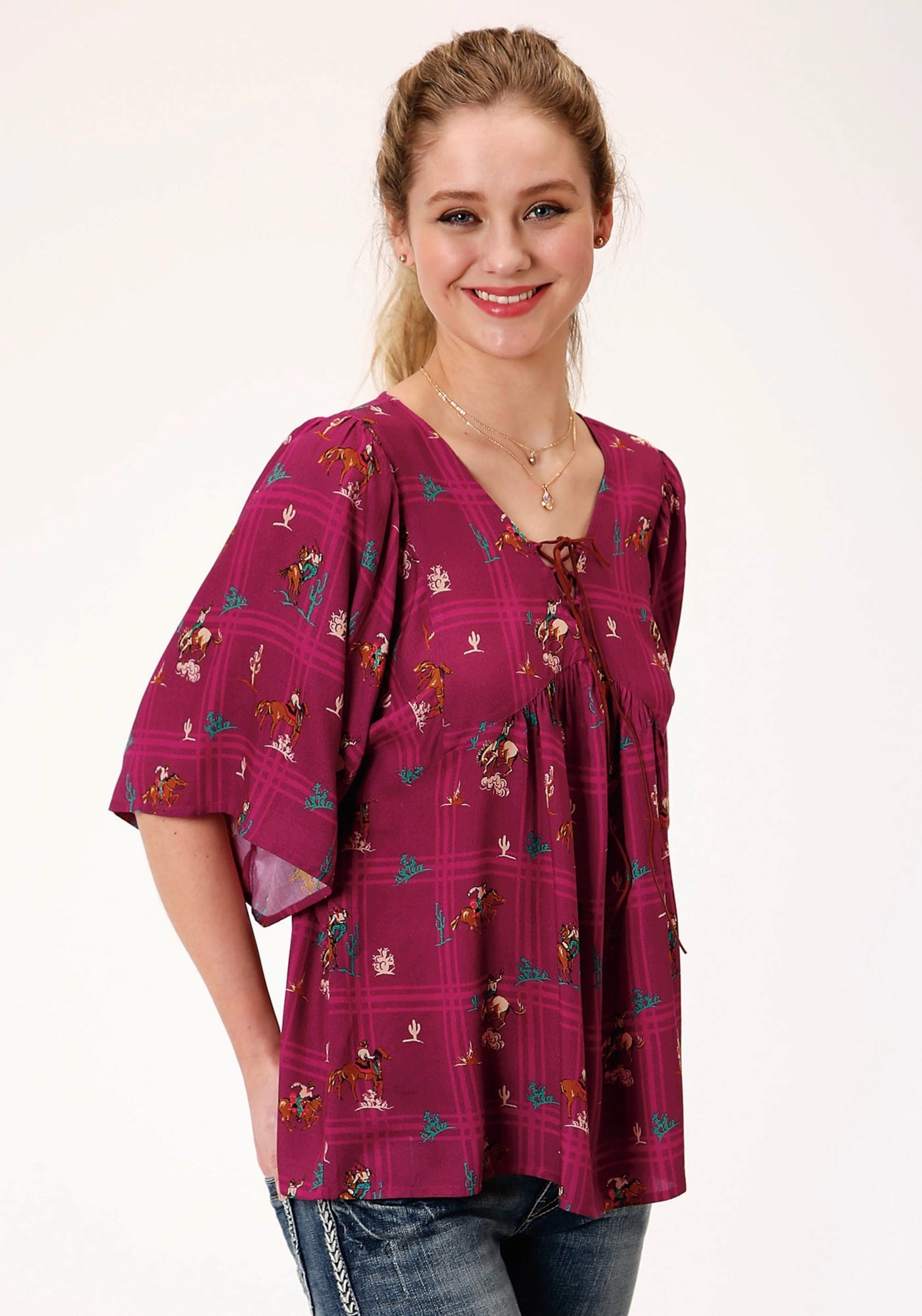 Roper Womens Red Rayon/Nylon Retro Cowboys S/S Blouse Summer Outfit Chic Look