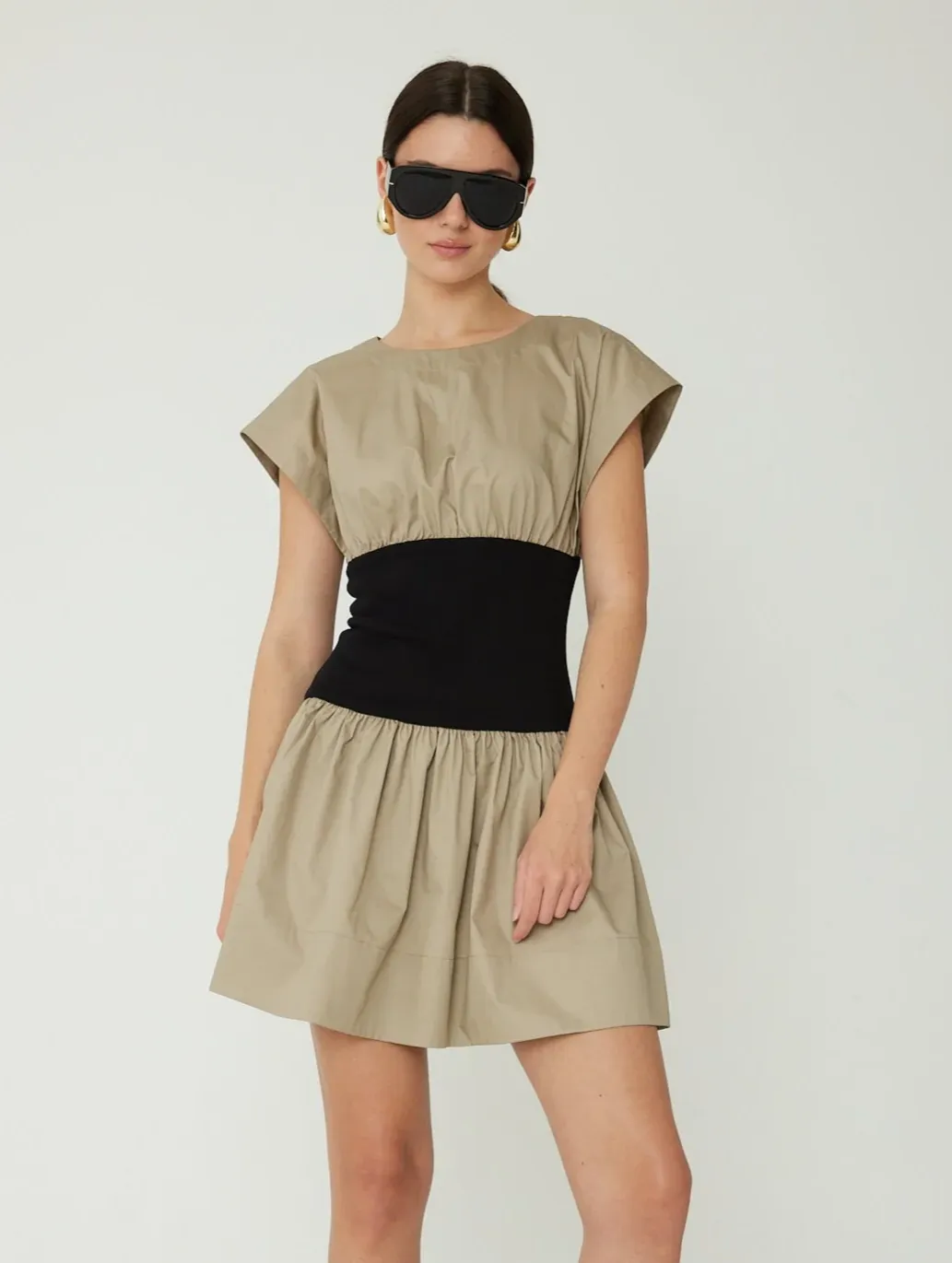 Mom Chic Flattering Cut Wear Bella Dress