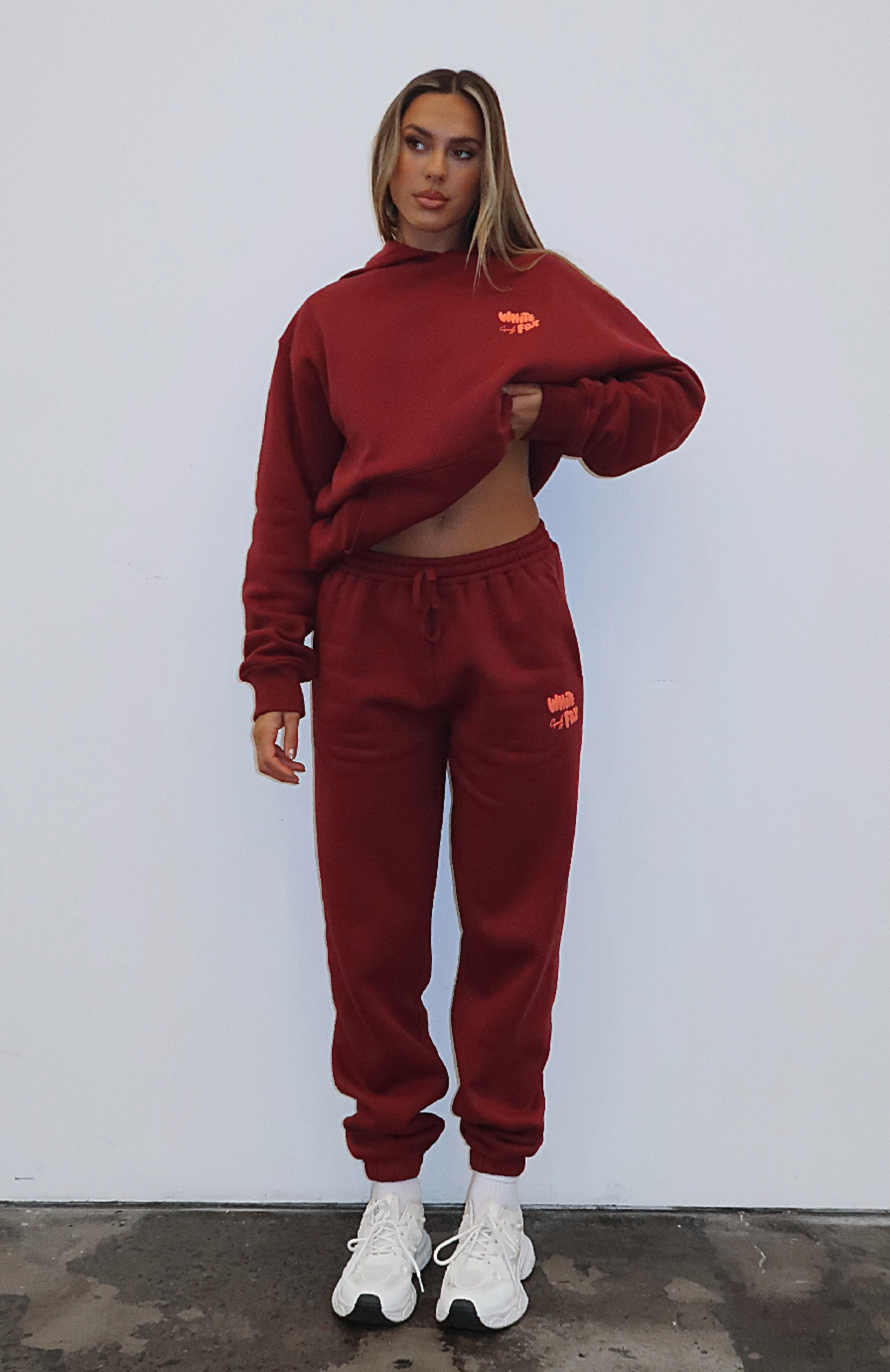 Capsule 9 Star Of The Moment Sweatpants Burgundy TemperatureRegulating Fabric