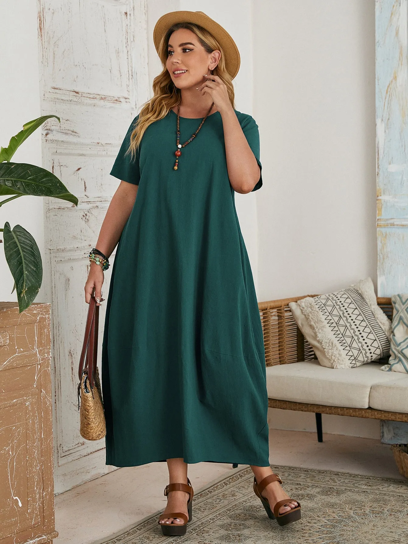 Casual Plain Short Sleeve Round Neck Straight Natural Long Plus Size Dress