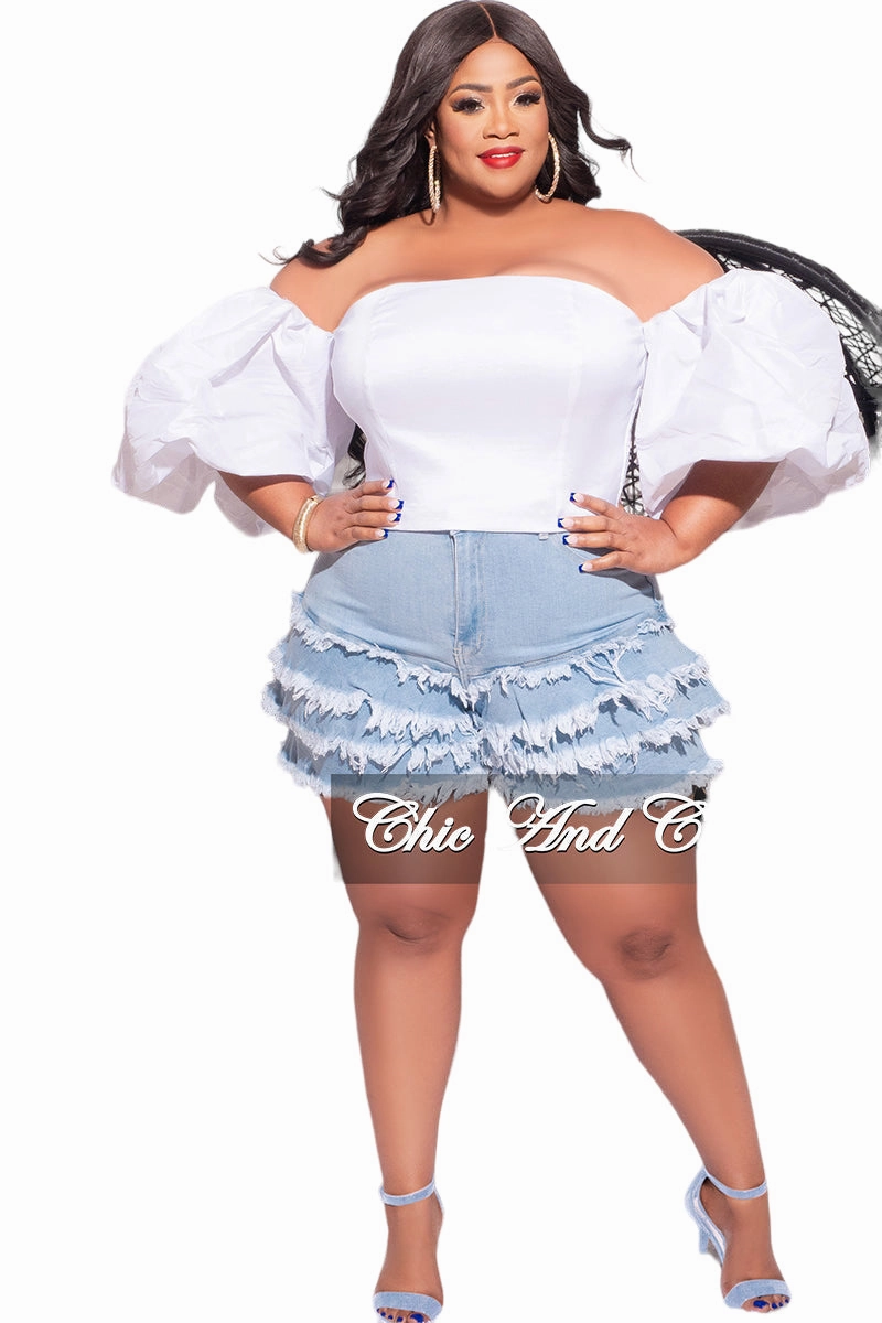 Slim Silhouette Final Sale Plus Size Ruffle Layered Frayed Shorts in Light Denim
