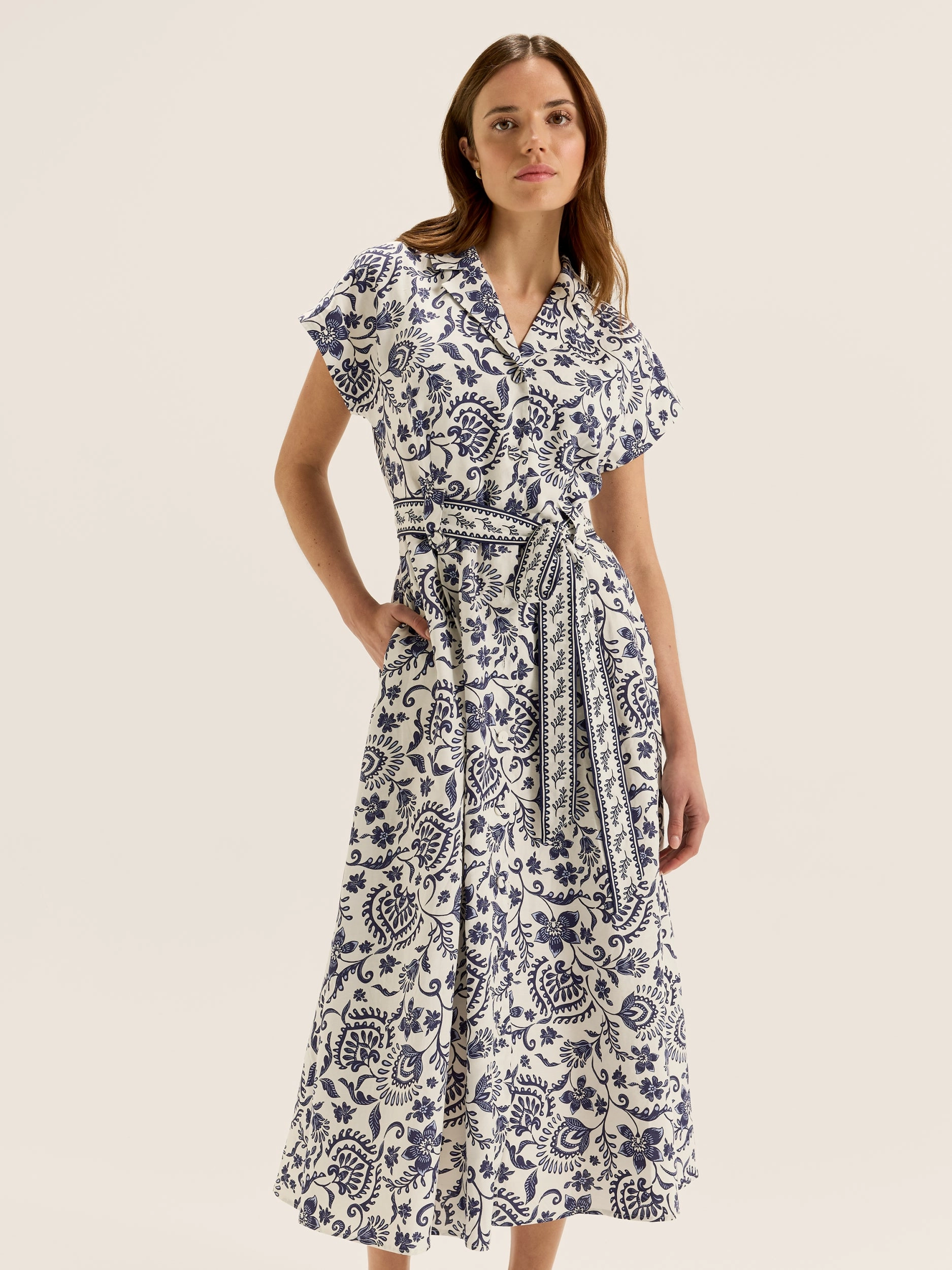 Marjorie Shirtdress Contrasting Detail Versatile Layering