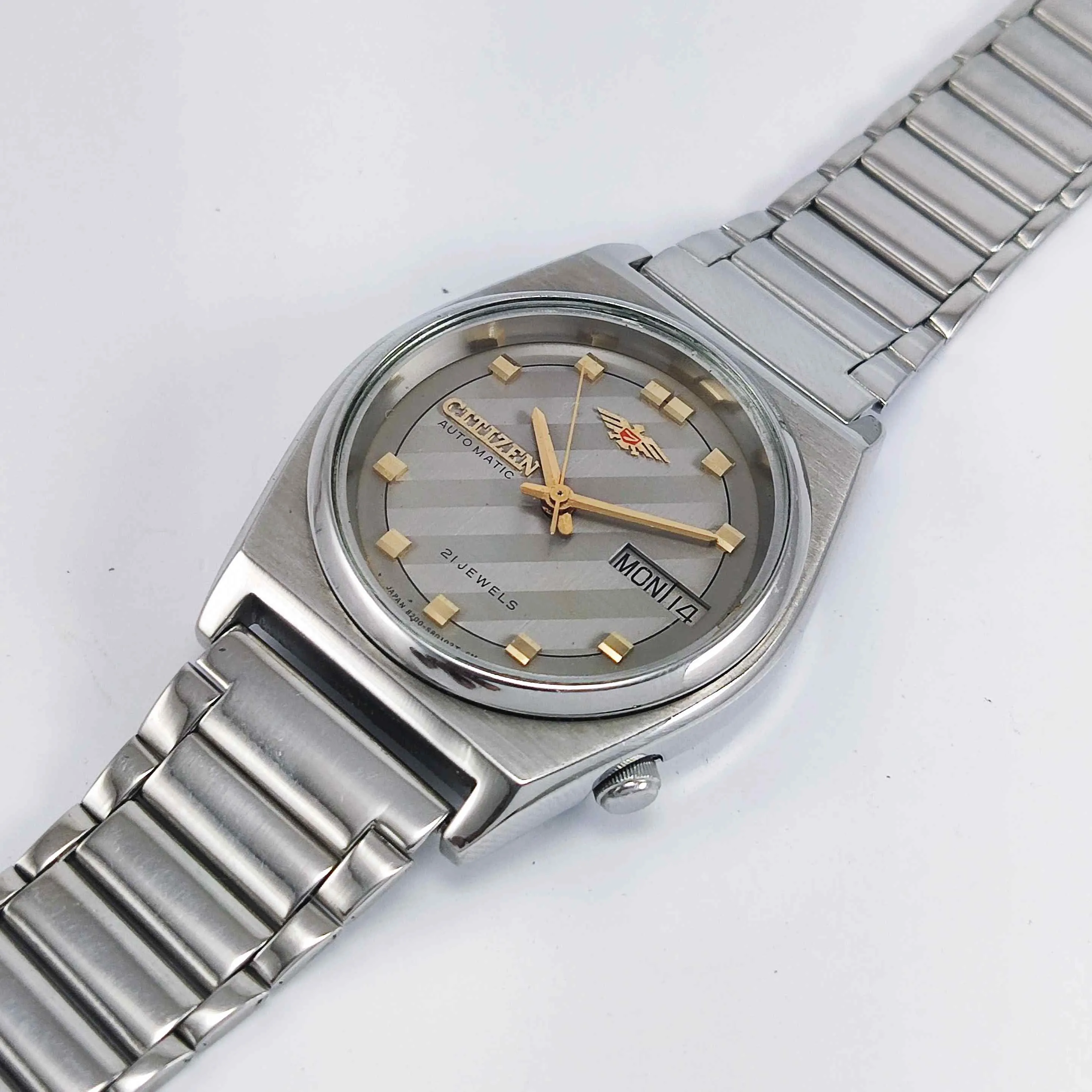 Citizen Automatic 8200A Gray Dial 21 Jewels Day Date Men's Mechanical Watch