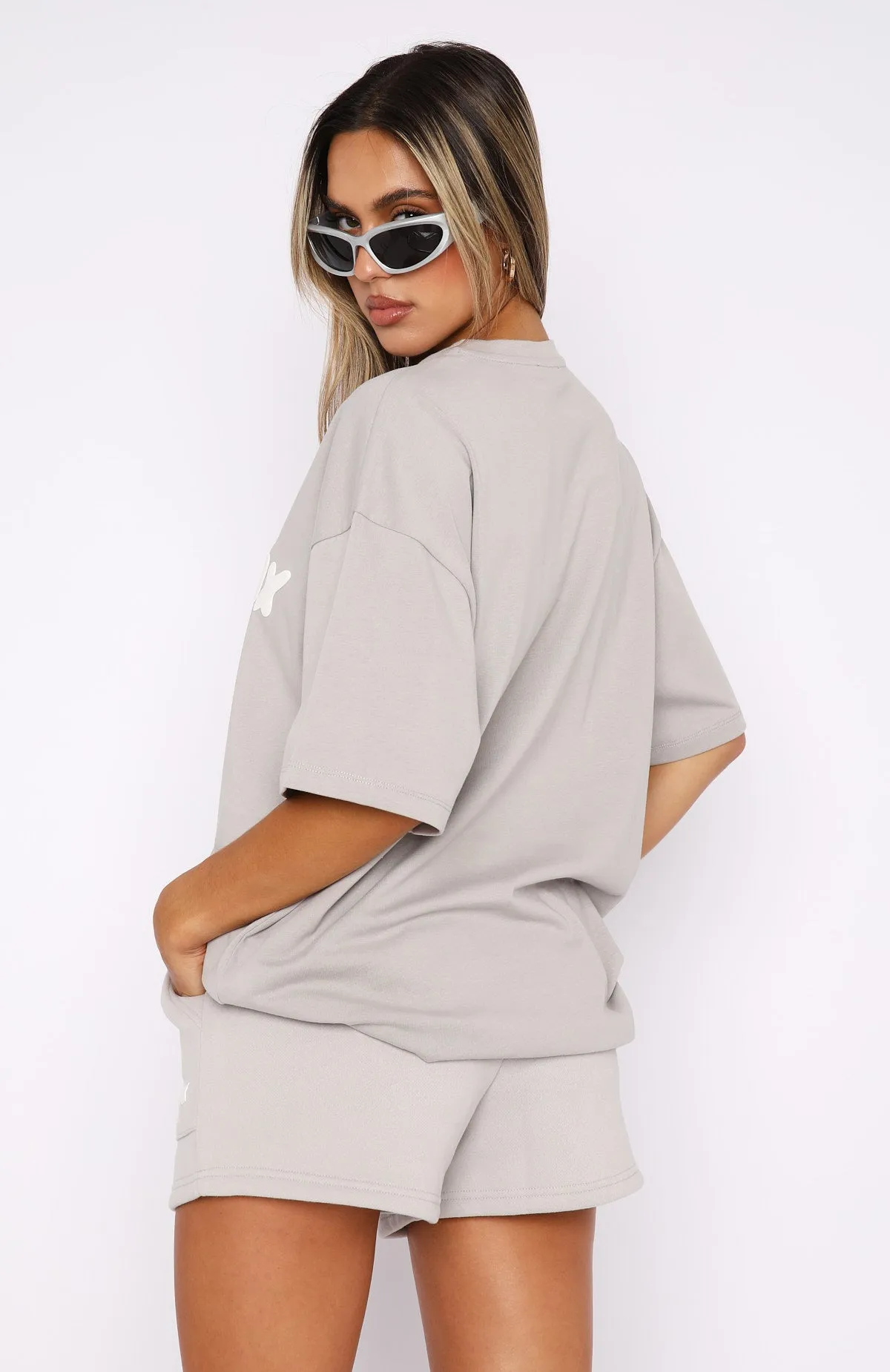Offstage Oversized Tee Moon Classic Ready Non Restrictive Cuff