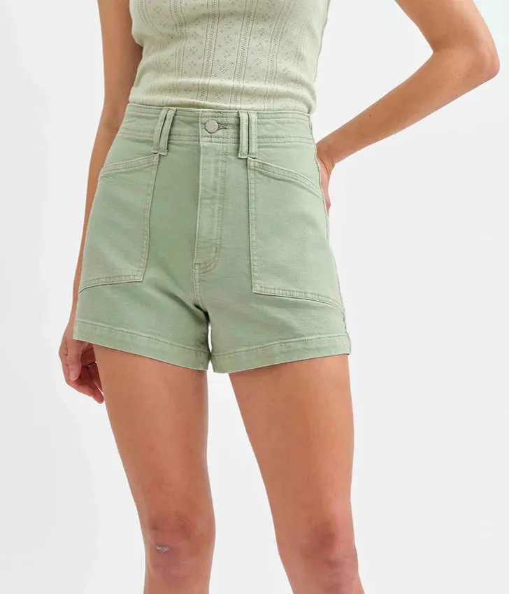 Casual Flex Fit Performance Stretch Valley Girl High Rise Short - Pistachio