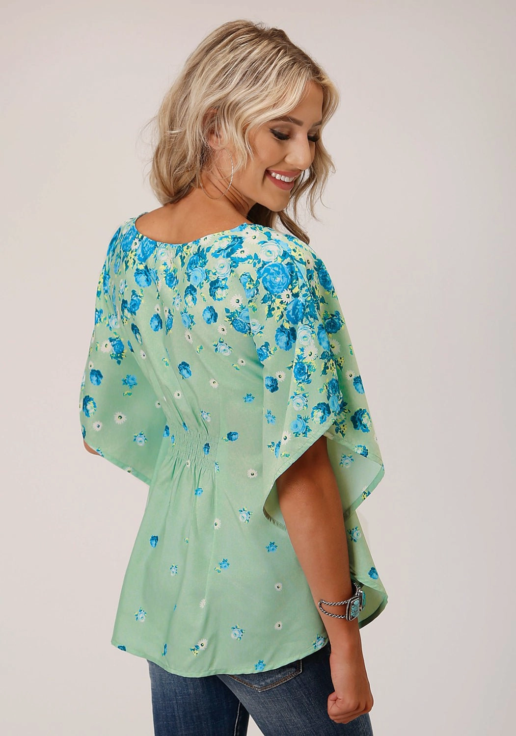 Roper Womens Summer Floral Sage Polyester S/S Blouse Trendy Comfort Chilly Weather Wear