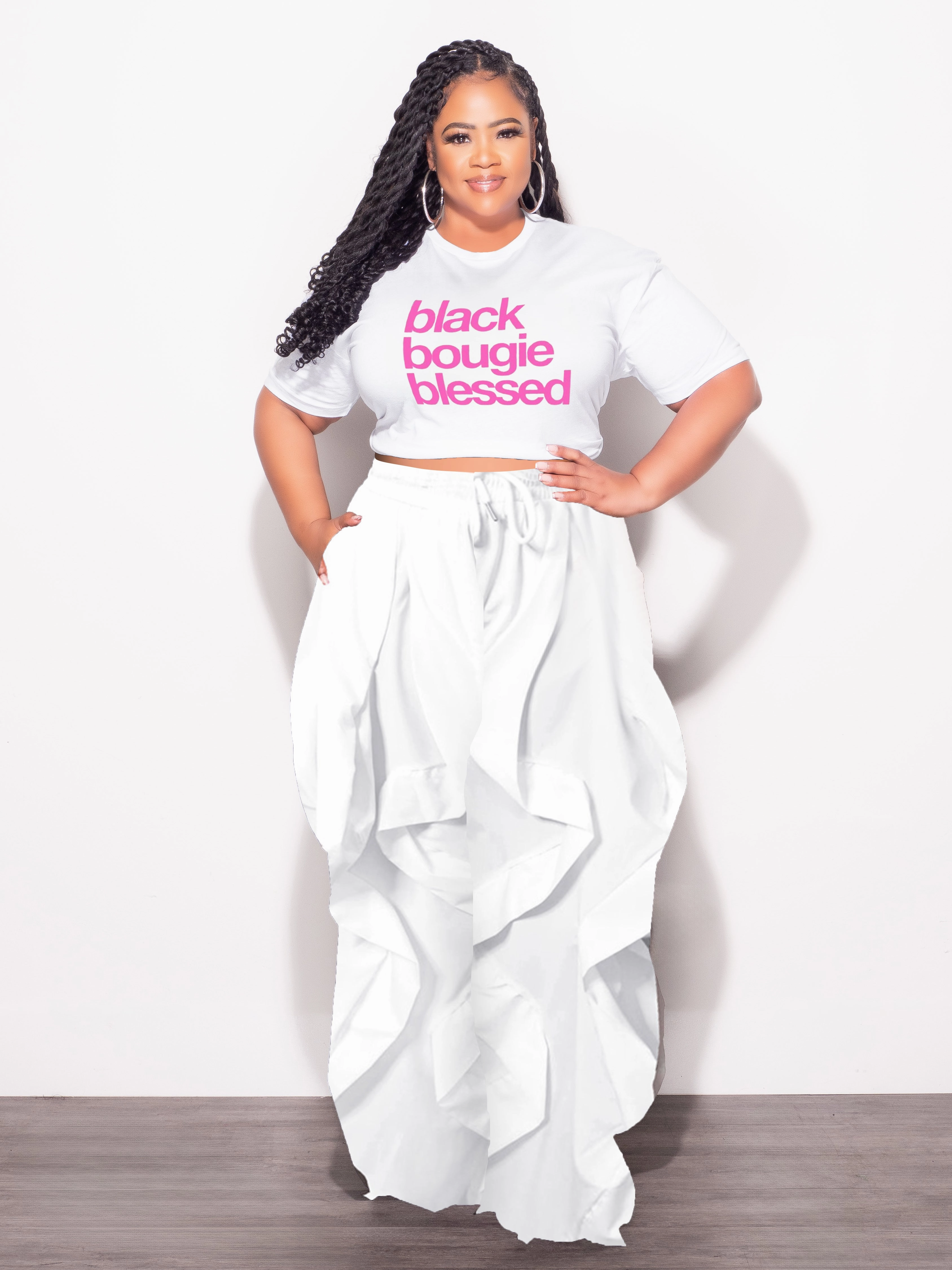 Final Sale Plus Size Oversized Unisex Fit White Black, Bougie & Blessed T-Shirt Relaxed Wear