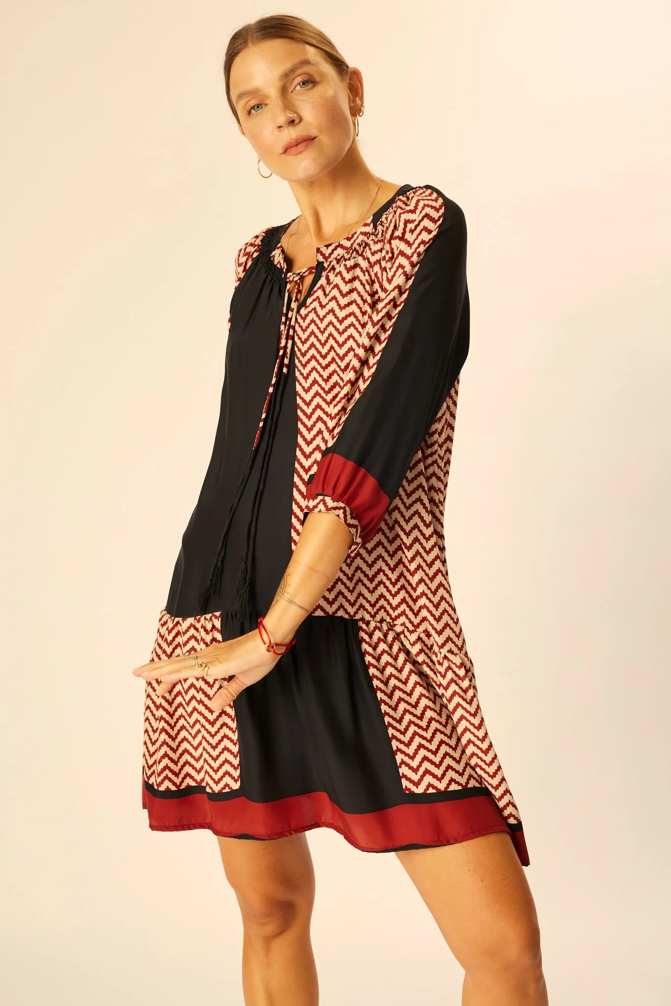 STEVIE DRESS Bold Elegance Seasonal piece