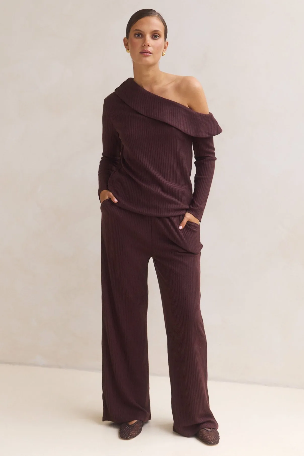 Buttery Soft Handfeel Yarn Dye Stripe Ellie Knit Set (Chocolate)