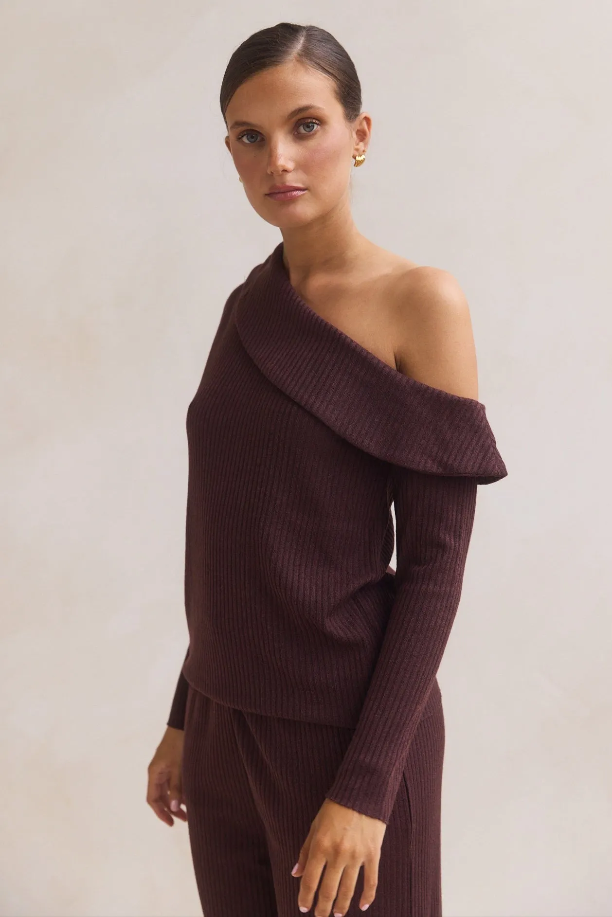 SoftBrushed ColorfastMaterial Ellie Knit Set (Chocolate)