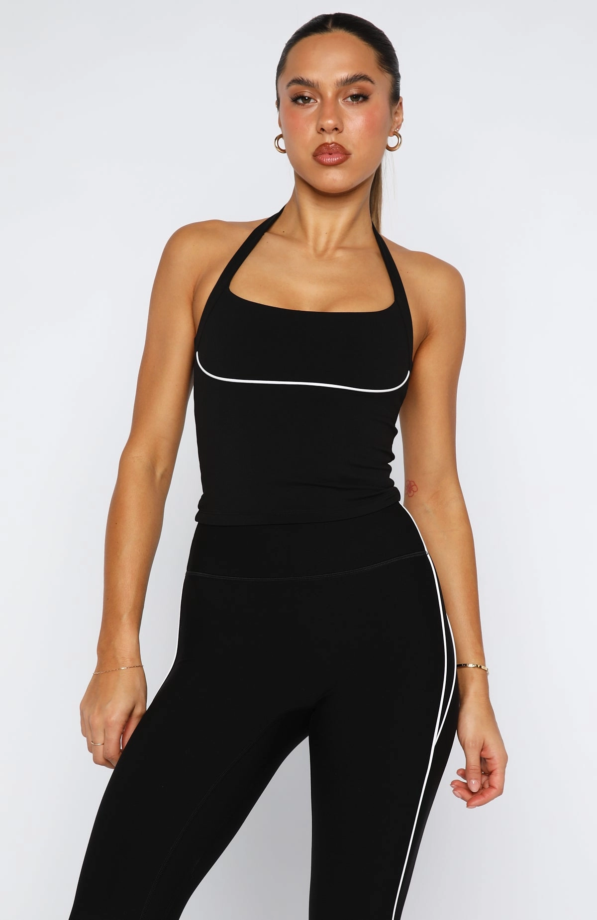 NonFade Dye Conquer Crop Black/White